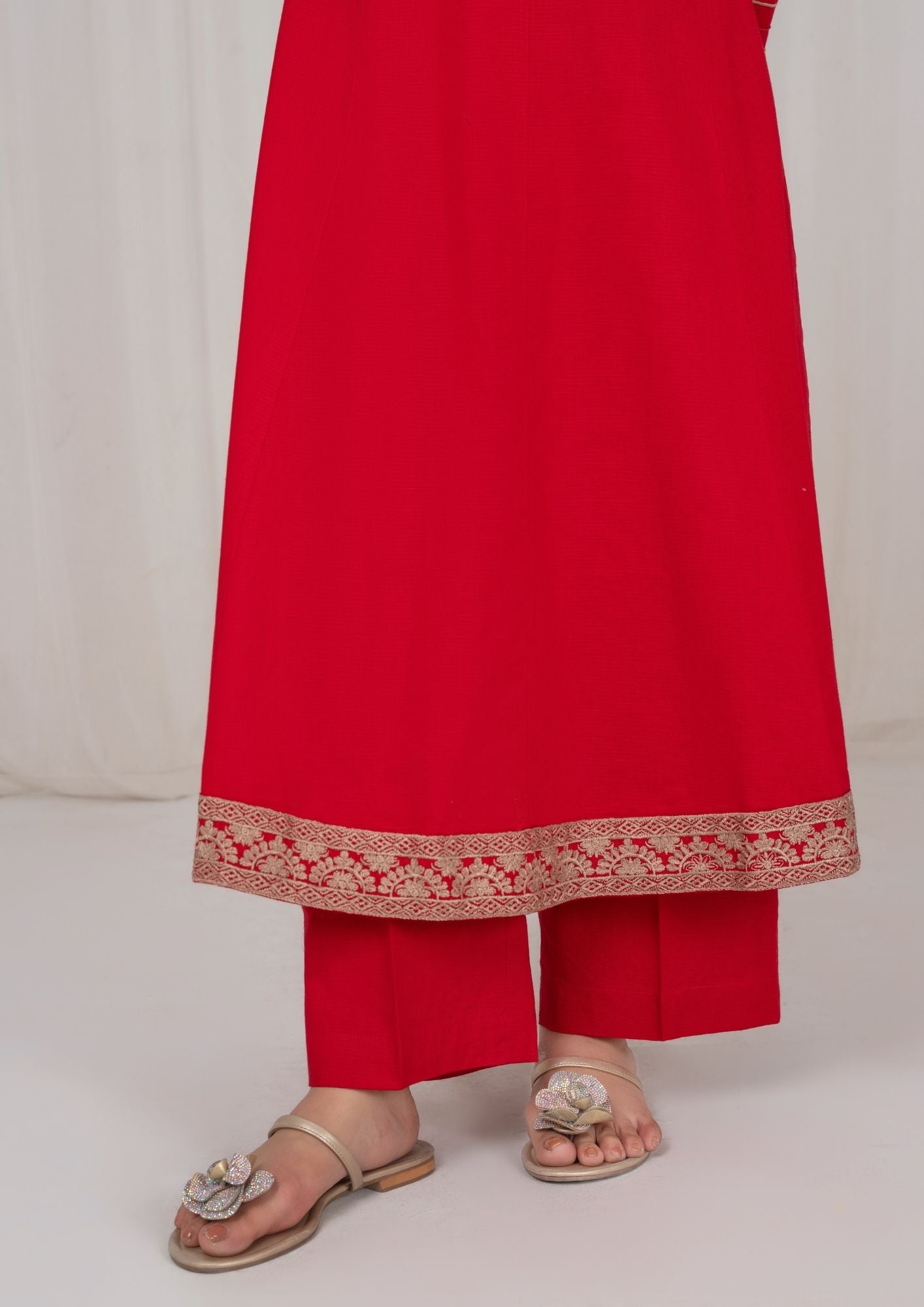 lawn Pishwas in Red