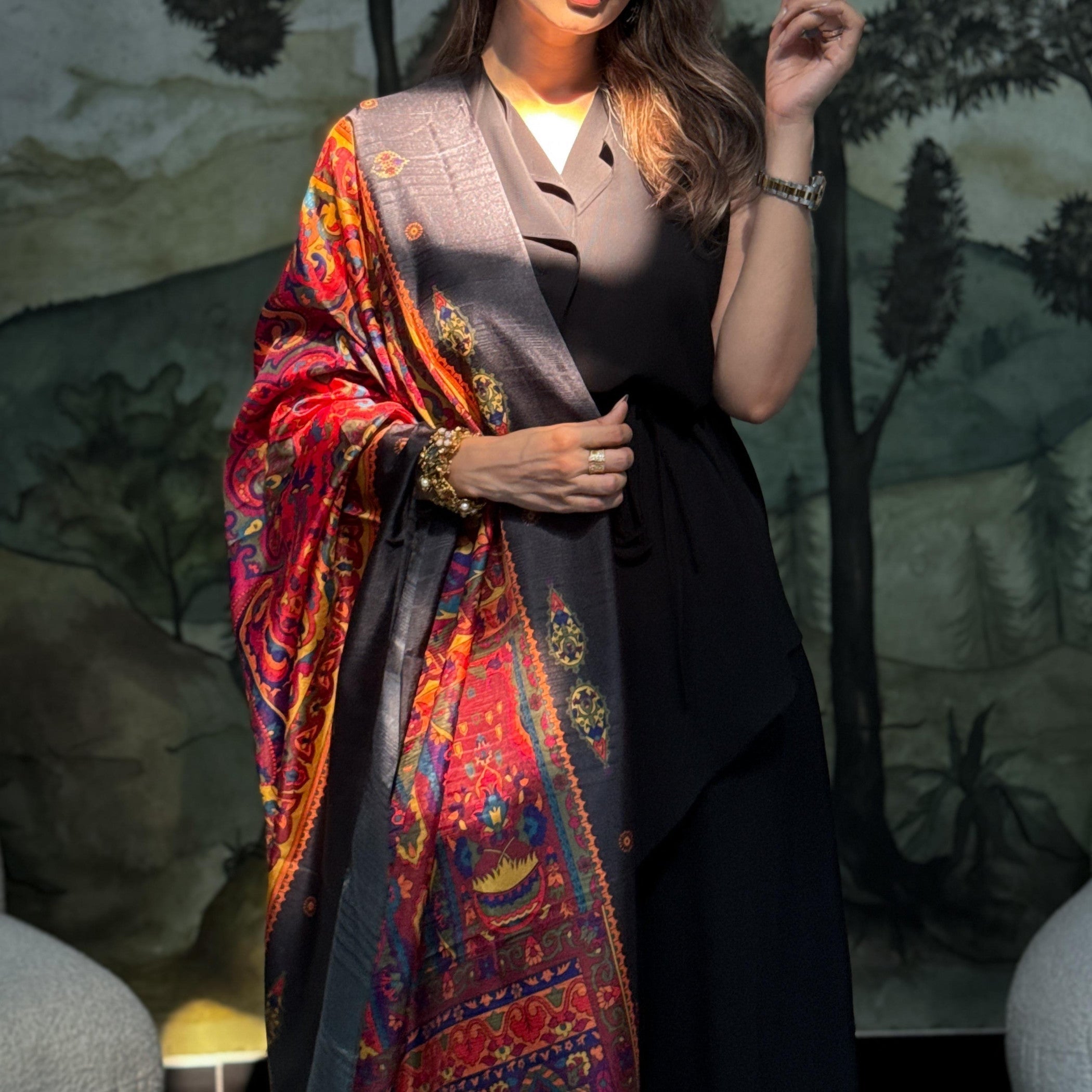Shawl in Black Color by - Trendy Women Shawl UZA7352
