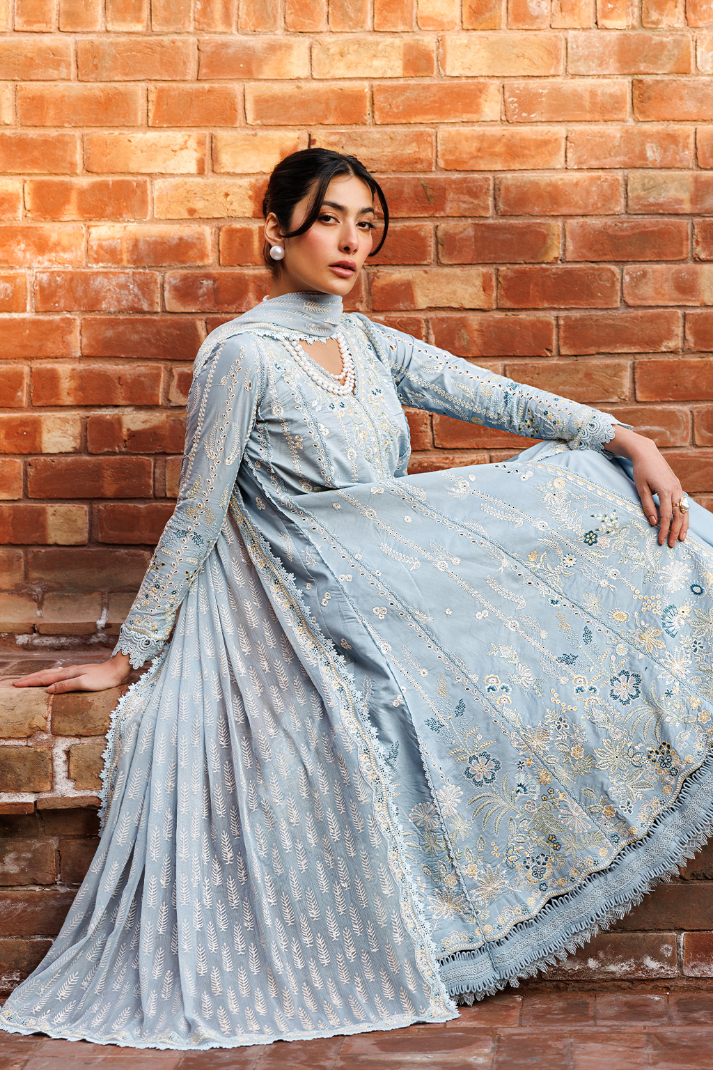 Mirabelle Festive Luxury Lawn – BLISSFUL DREAMS