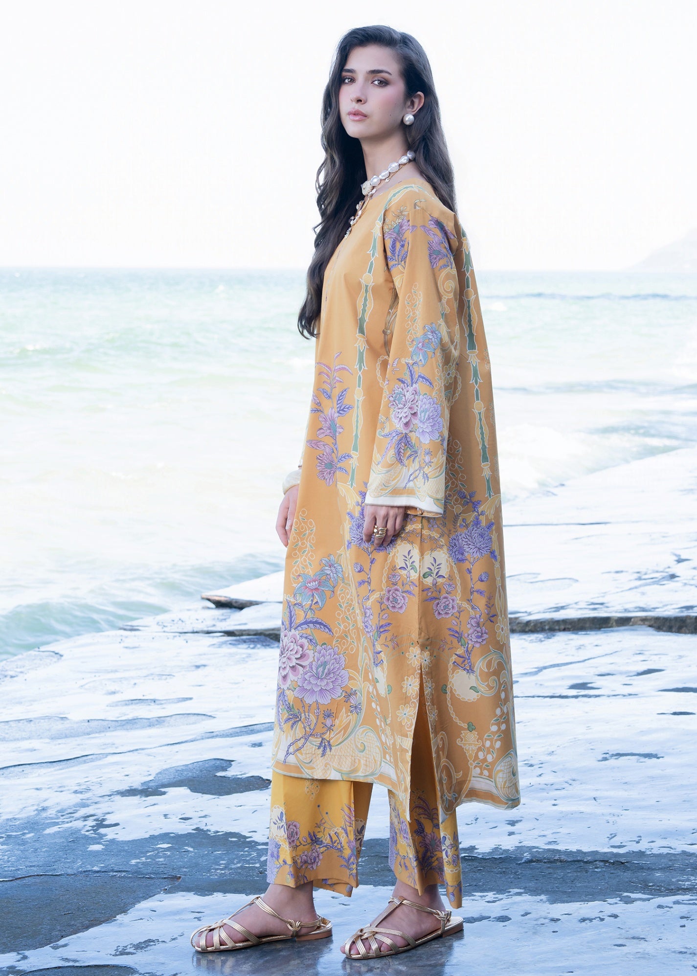 silk grip Kaftan in Saffron