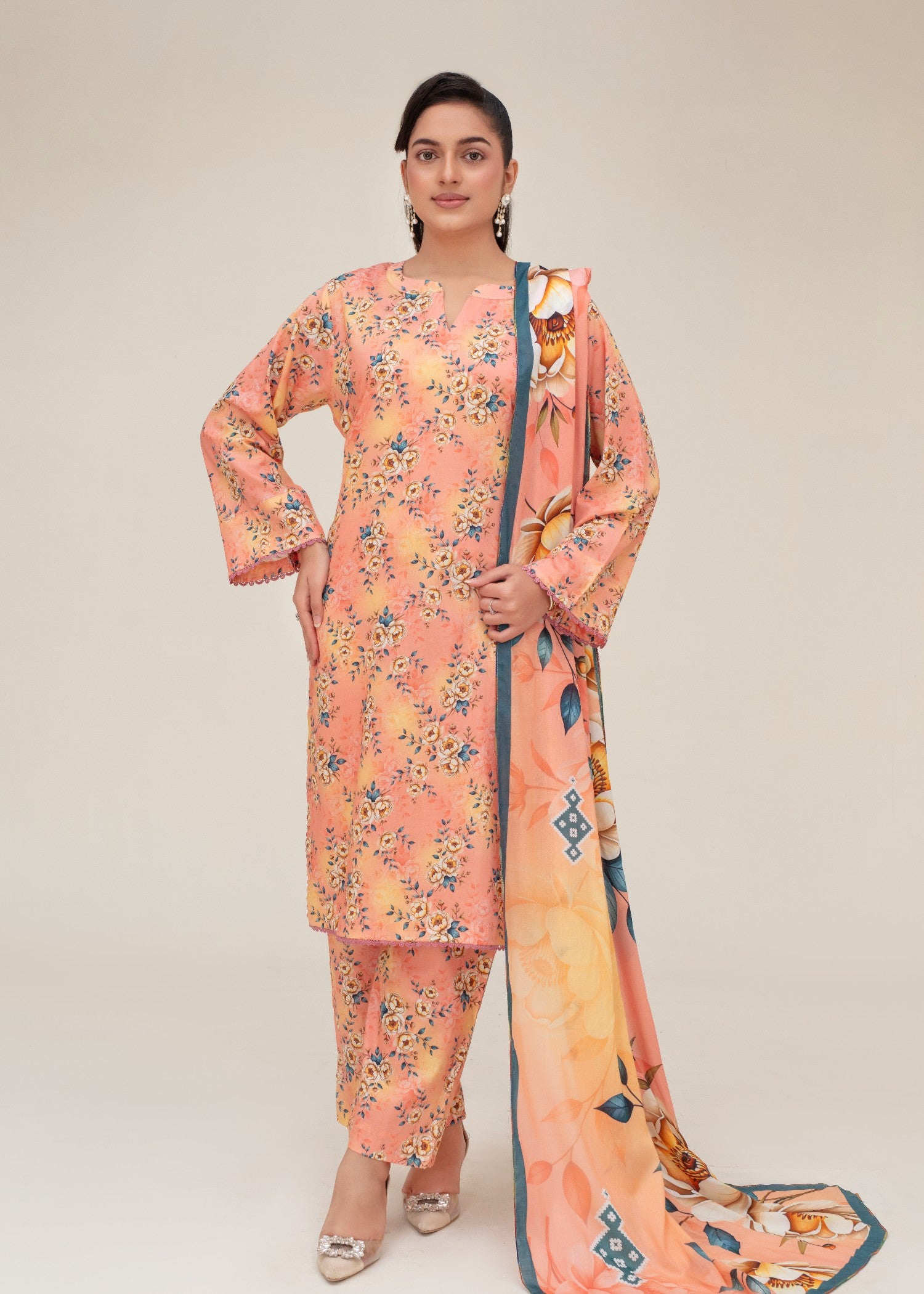 lawn Kurta Set in Peach pink