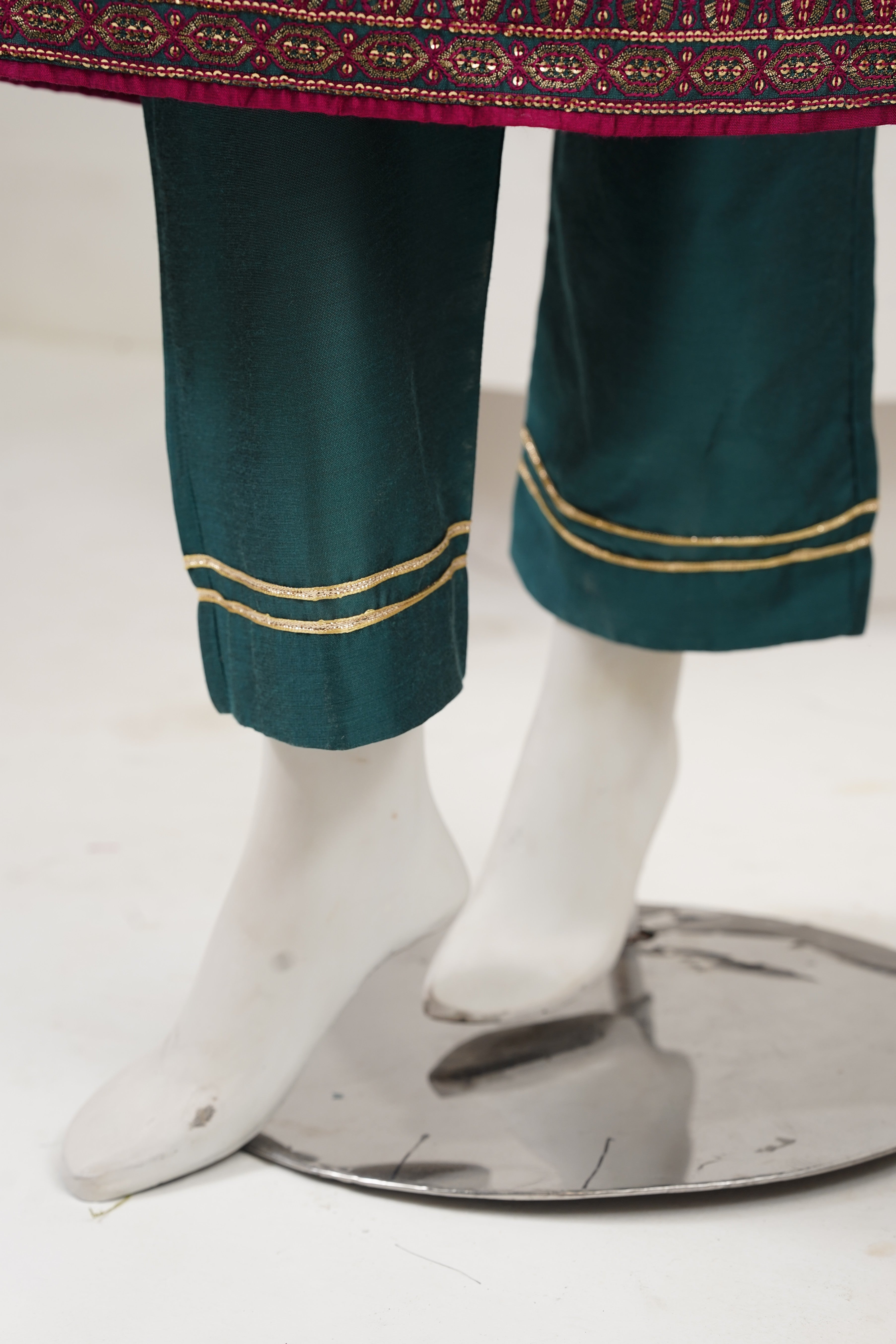 viscose Kurta Set in Pine green