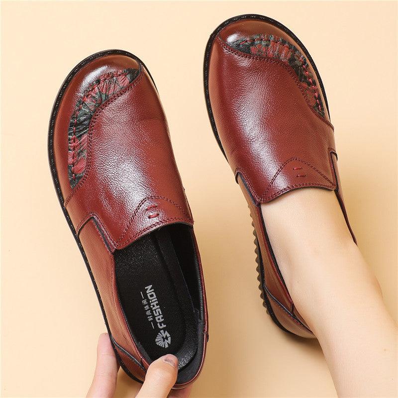 Leather Soft Sole Middle-aged And Elderly Flat-bottomed Casual Grandma Shoes