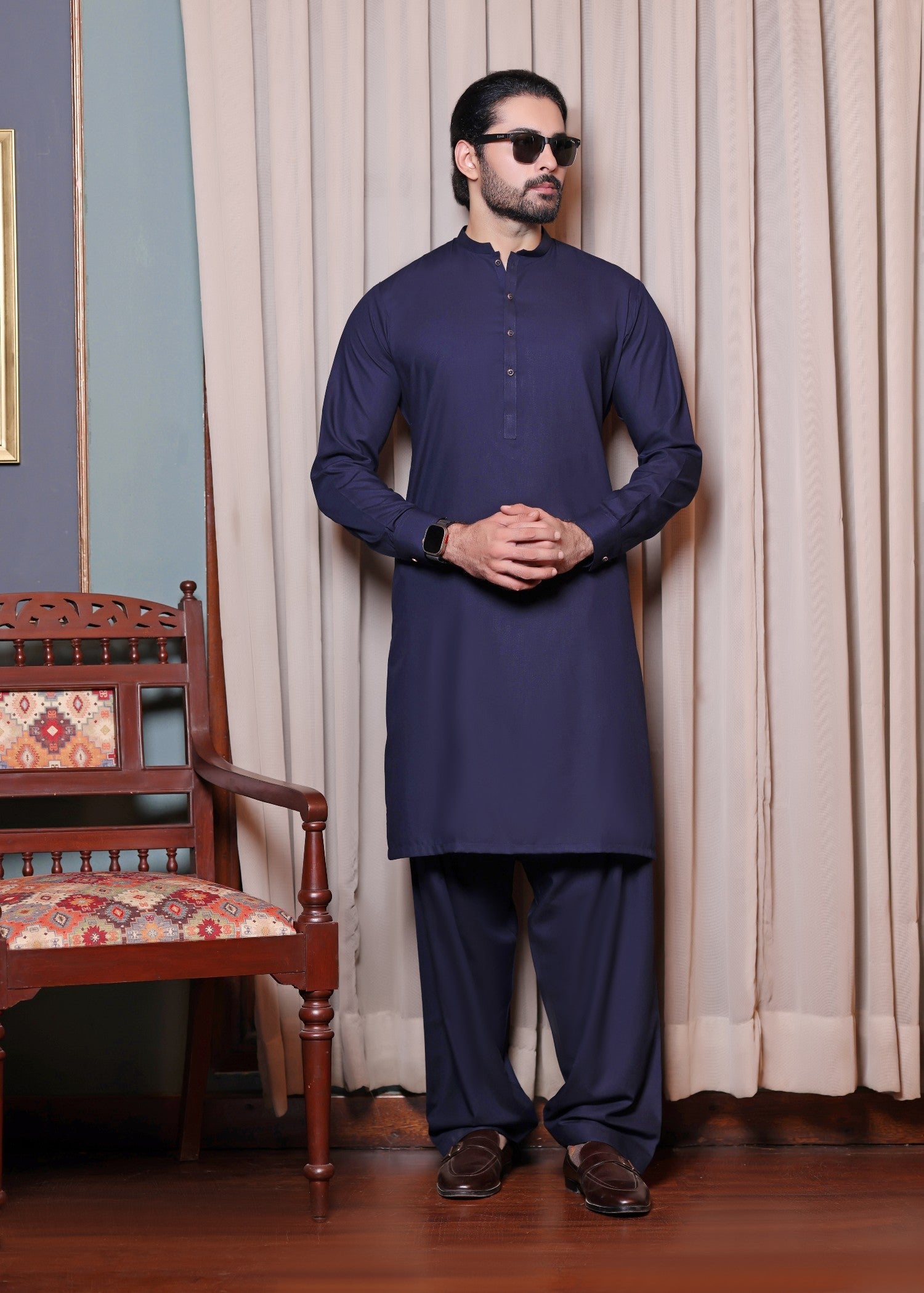 suiting Waistcoat in Blue, gold