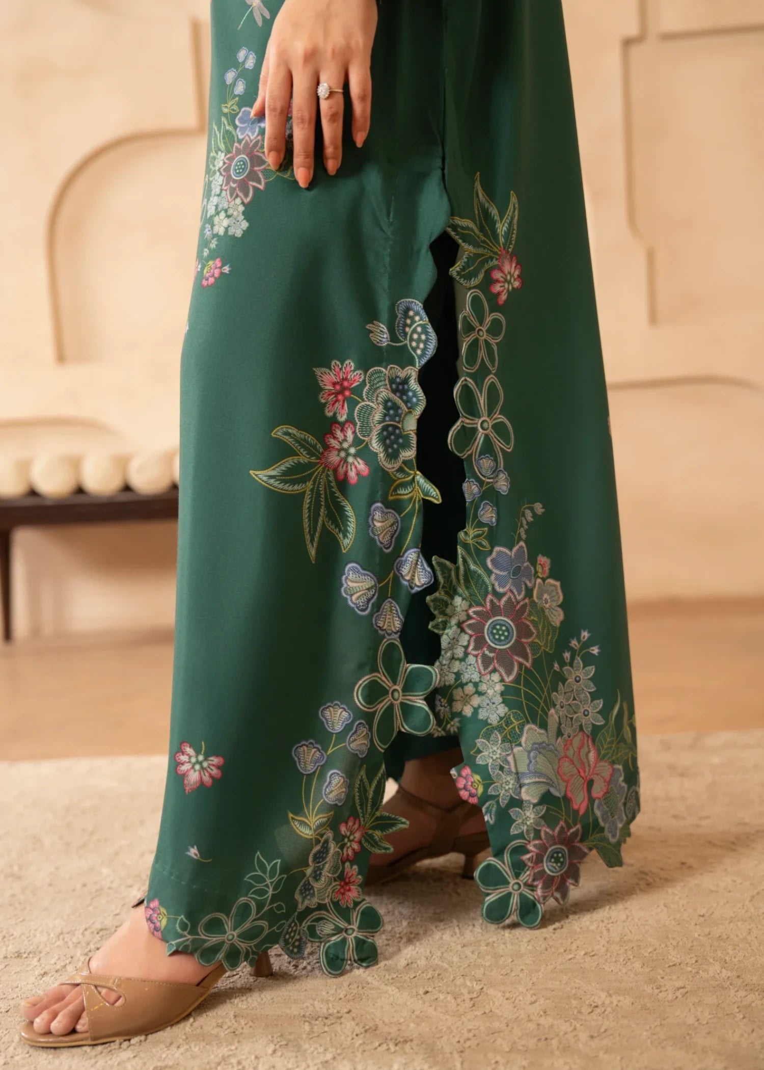 zari lawn Kaftan in Green