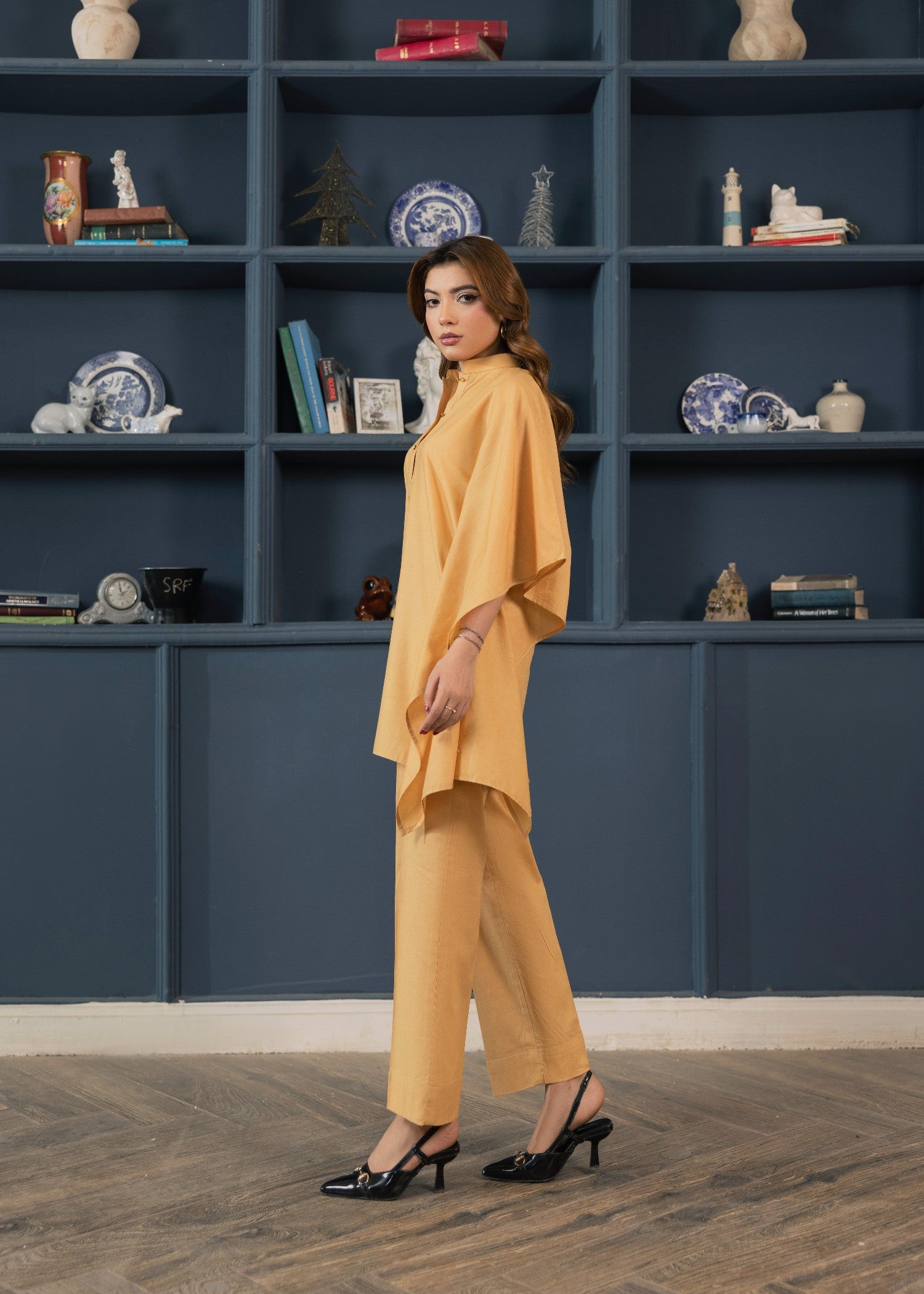lawn cotton Kaftan in Gold