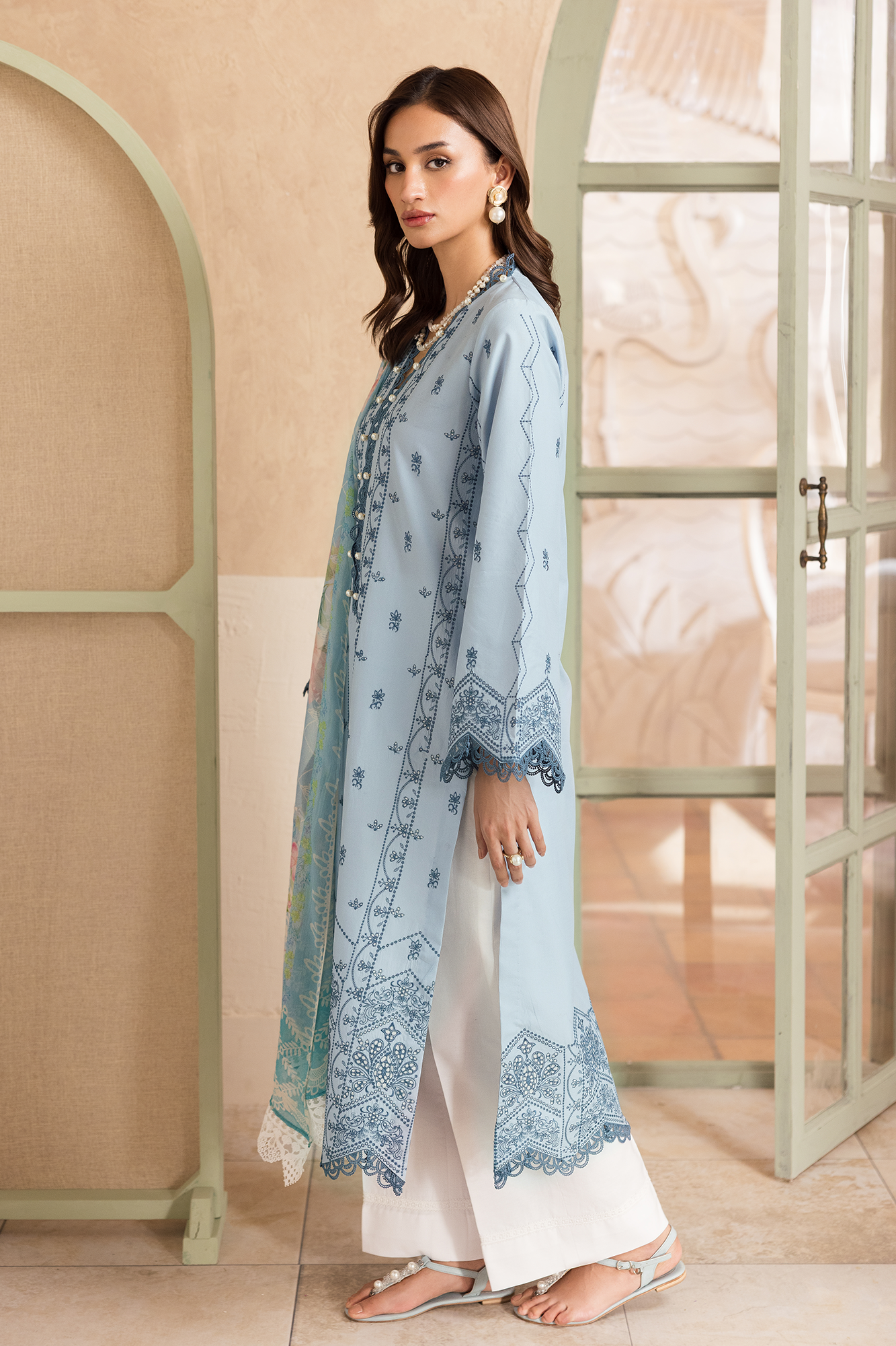 Nissa Chikankari Lawn – N-12