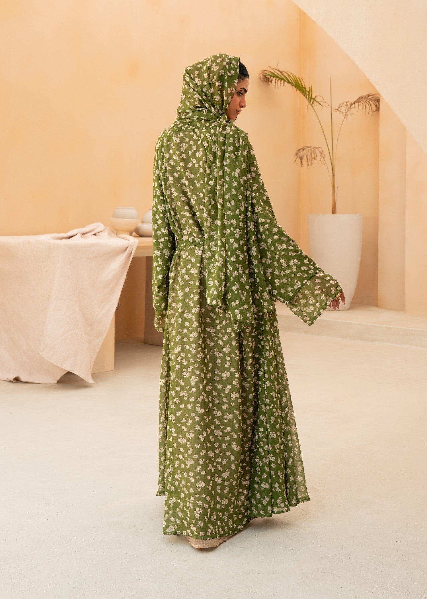 chiffon Abaya in Forest green, beige, multi