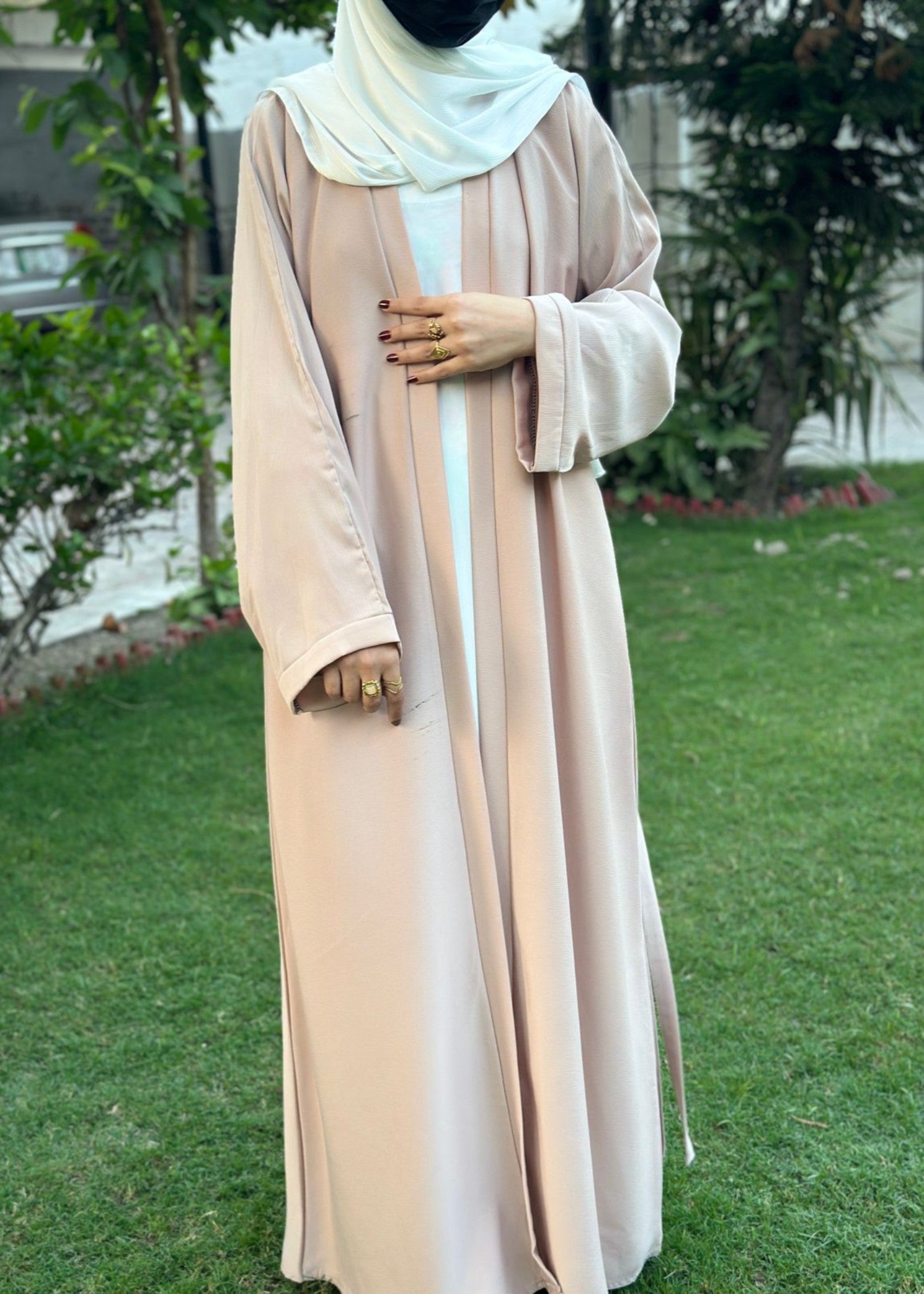 thai silk Abaya in Beige, off-white