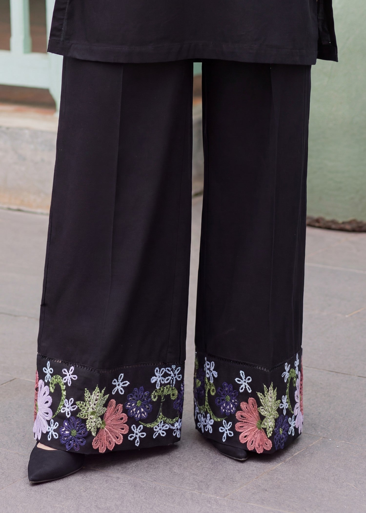 lawn Co Ord Sets in Black