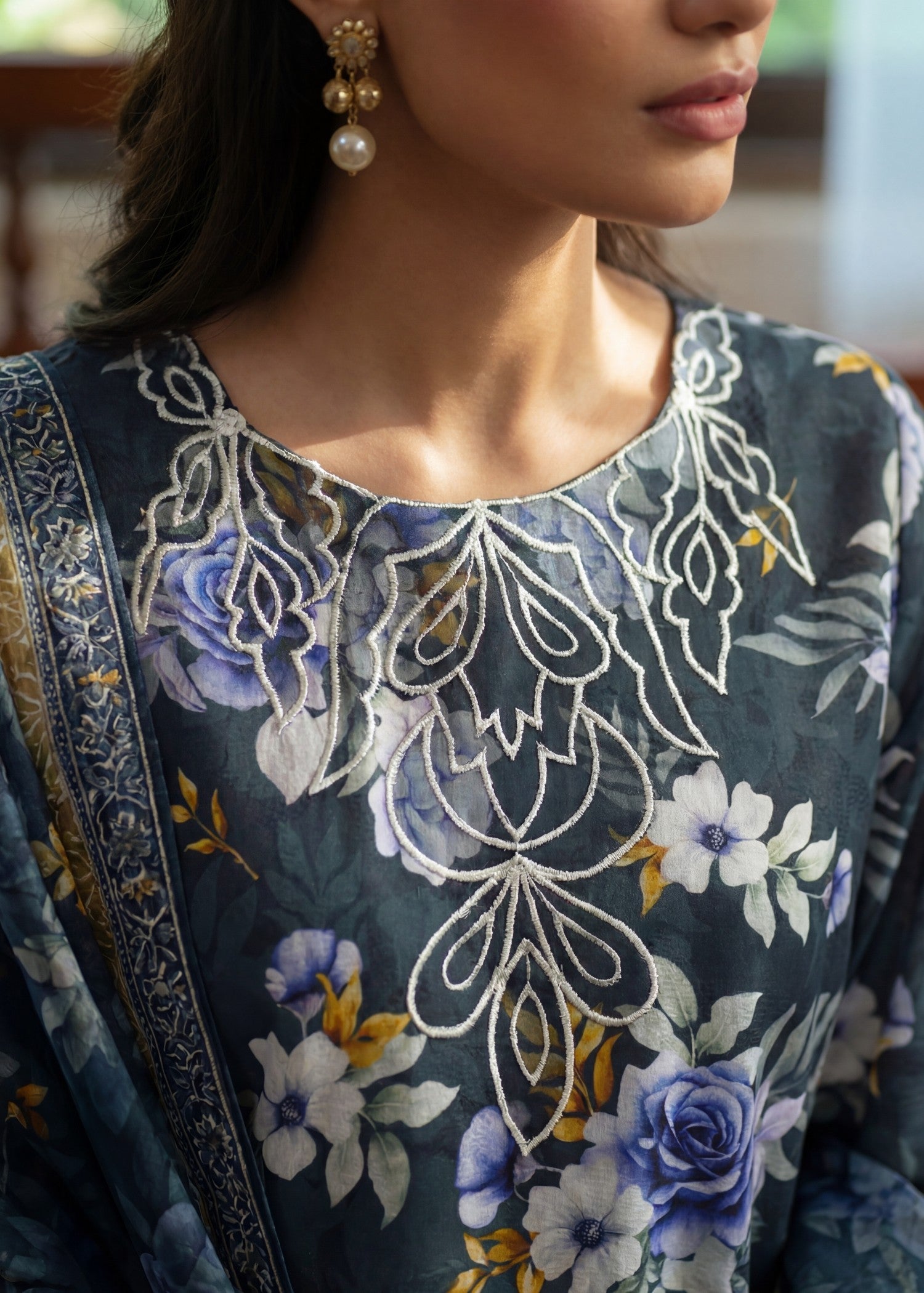 textured lawn Kurta Set in Dark grey