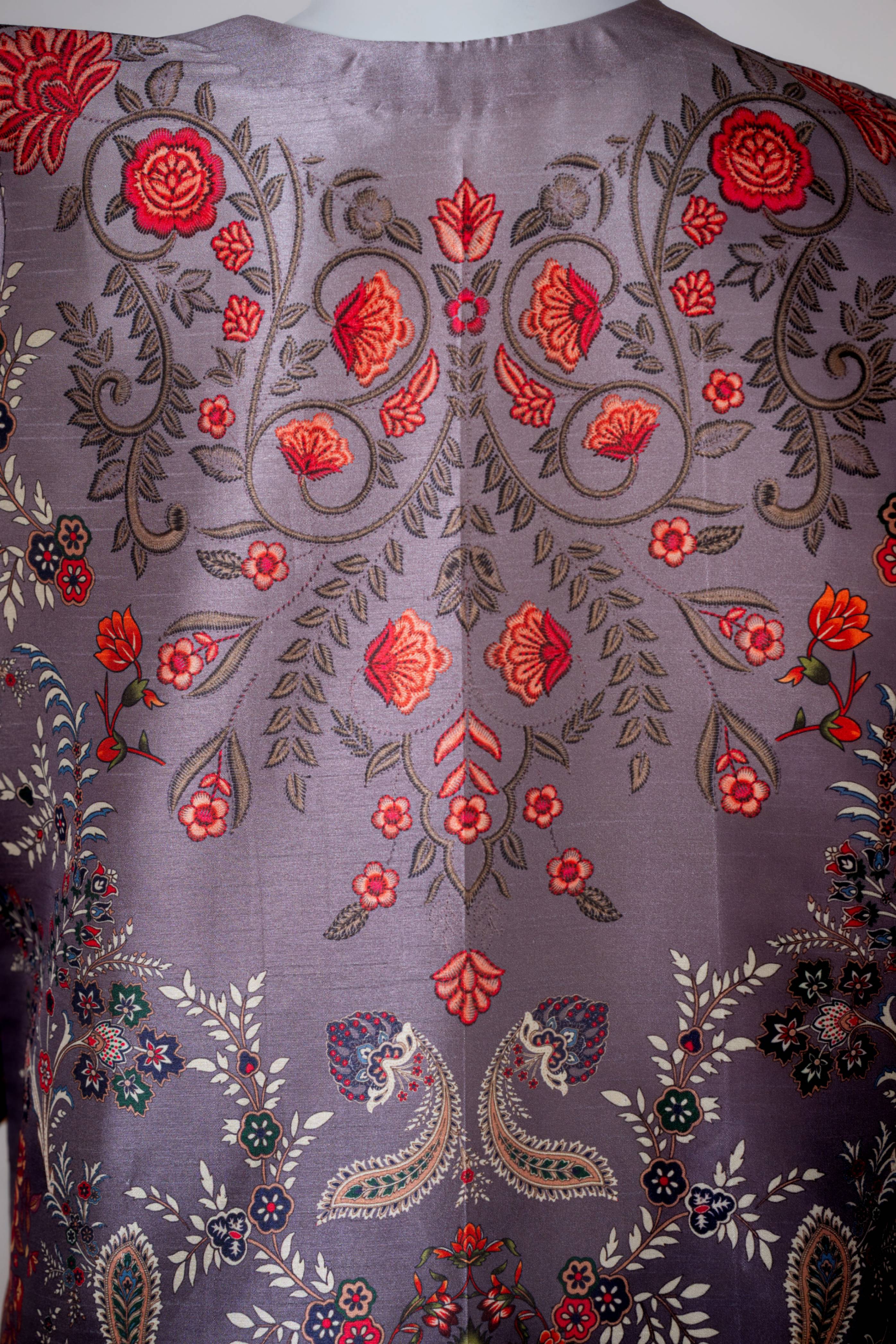 silk Kurta Set in Black, mauve