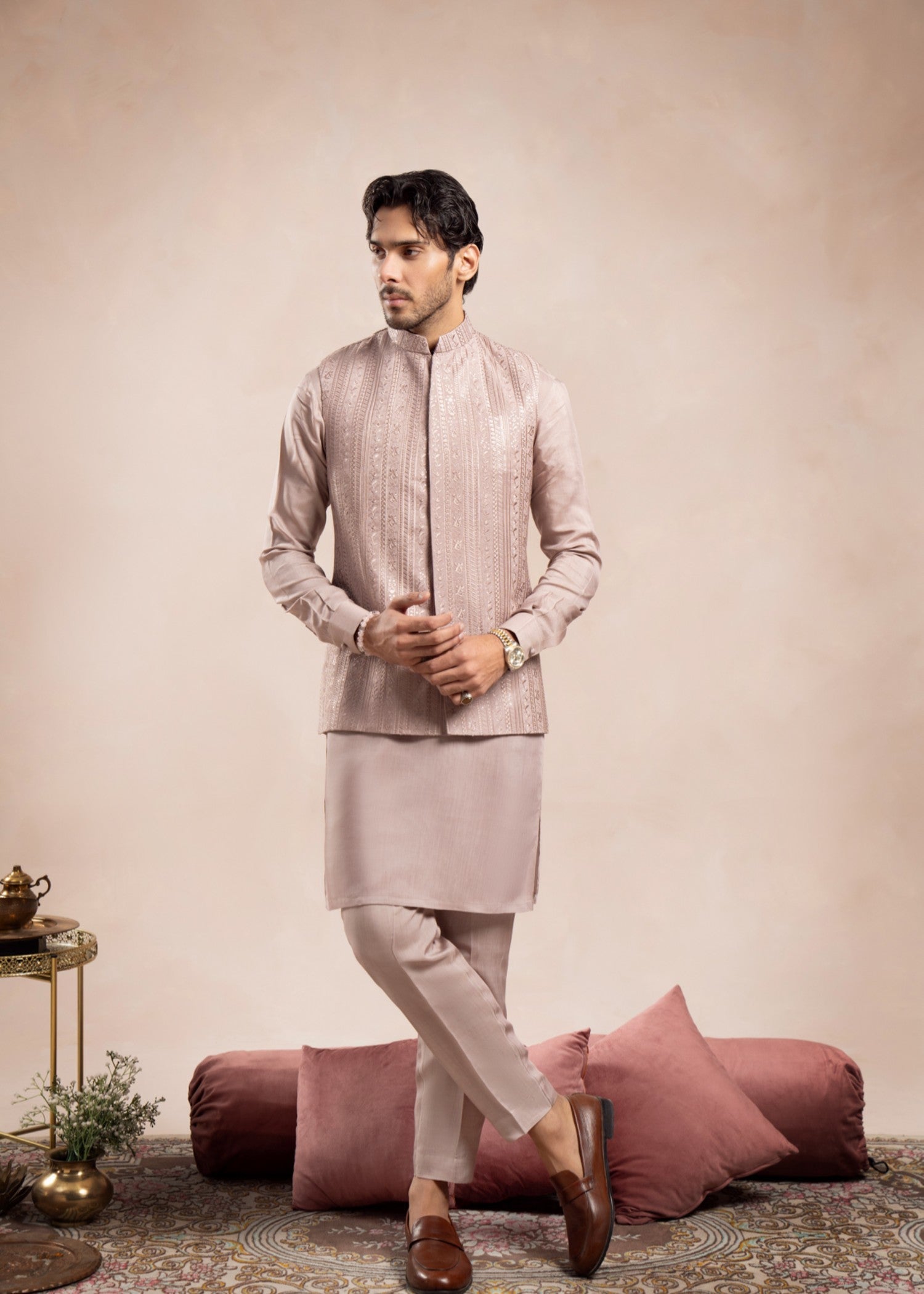 raw silk Waistcoat in Mauve pink by Muraqsh