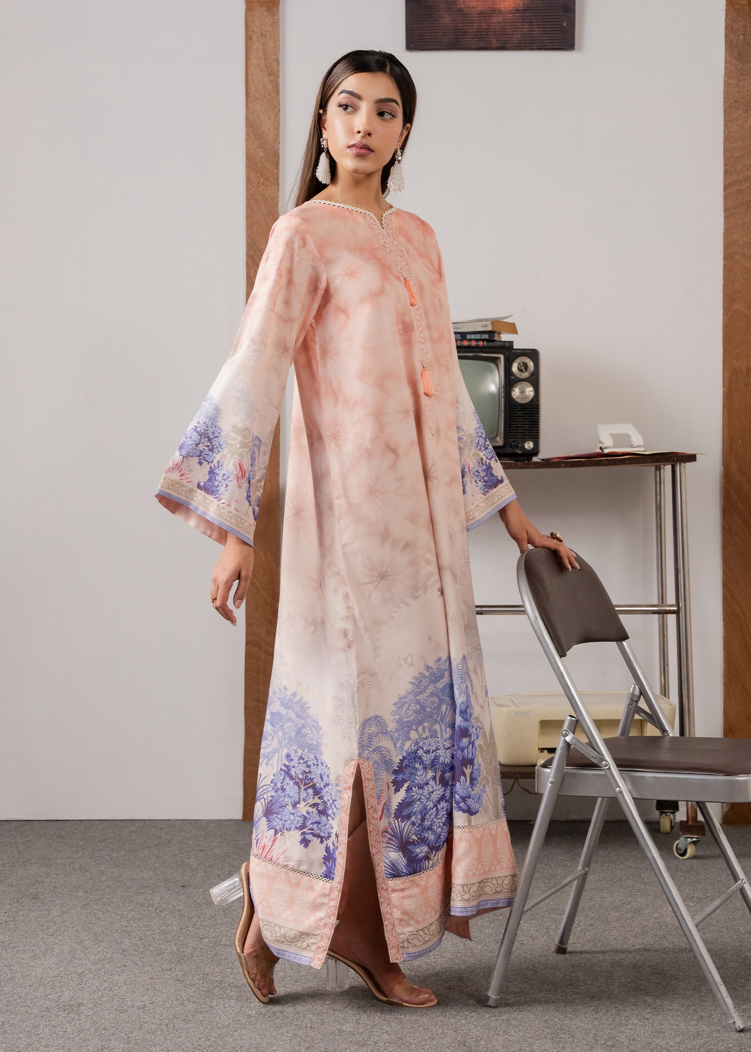 slub lawn Kaftan in Peach pink