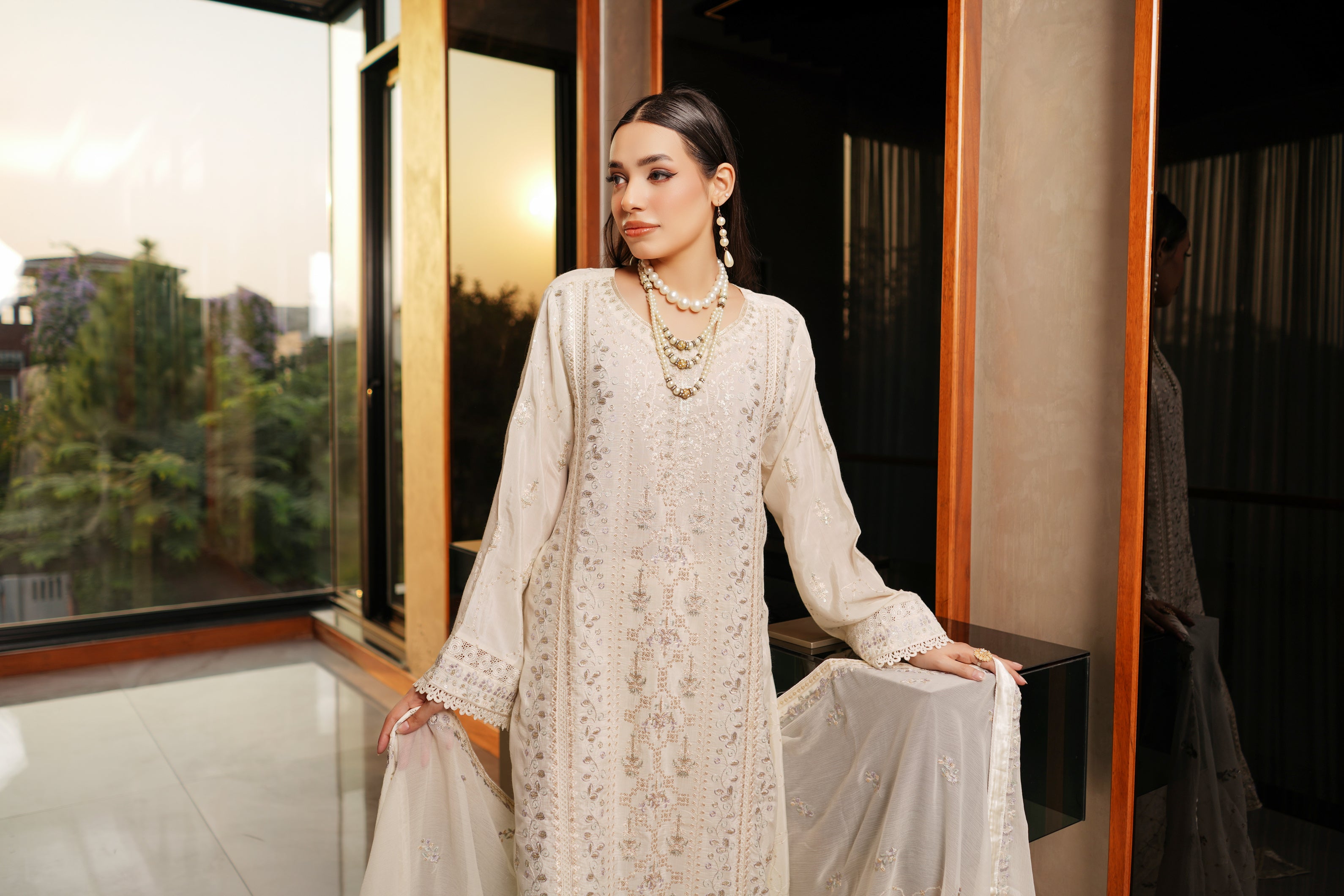 Shamooz Silk Edit Festive Pret Formals – D-1