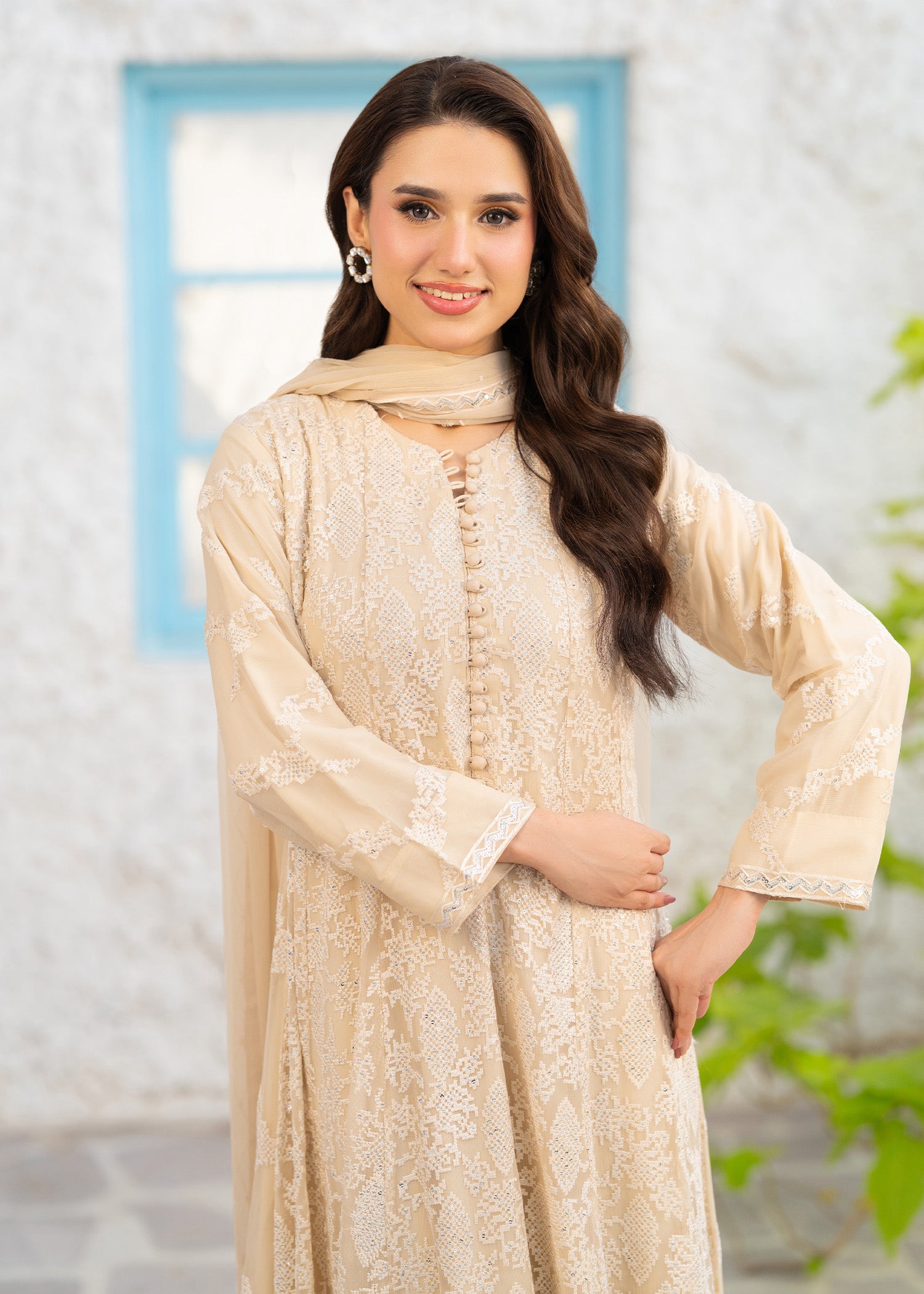chiffon Pishwas in Cream