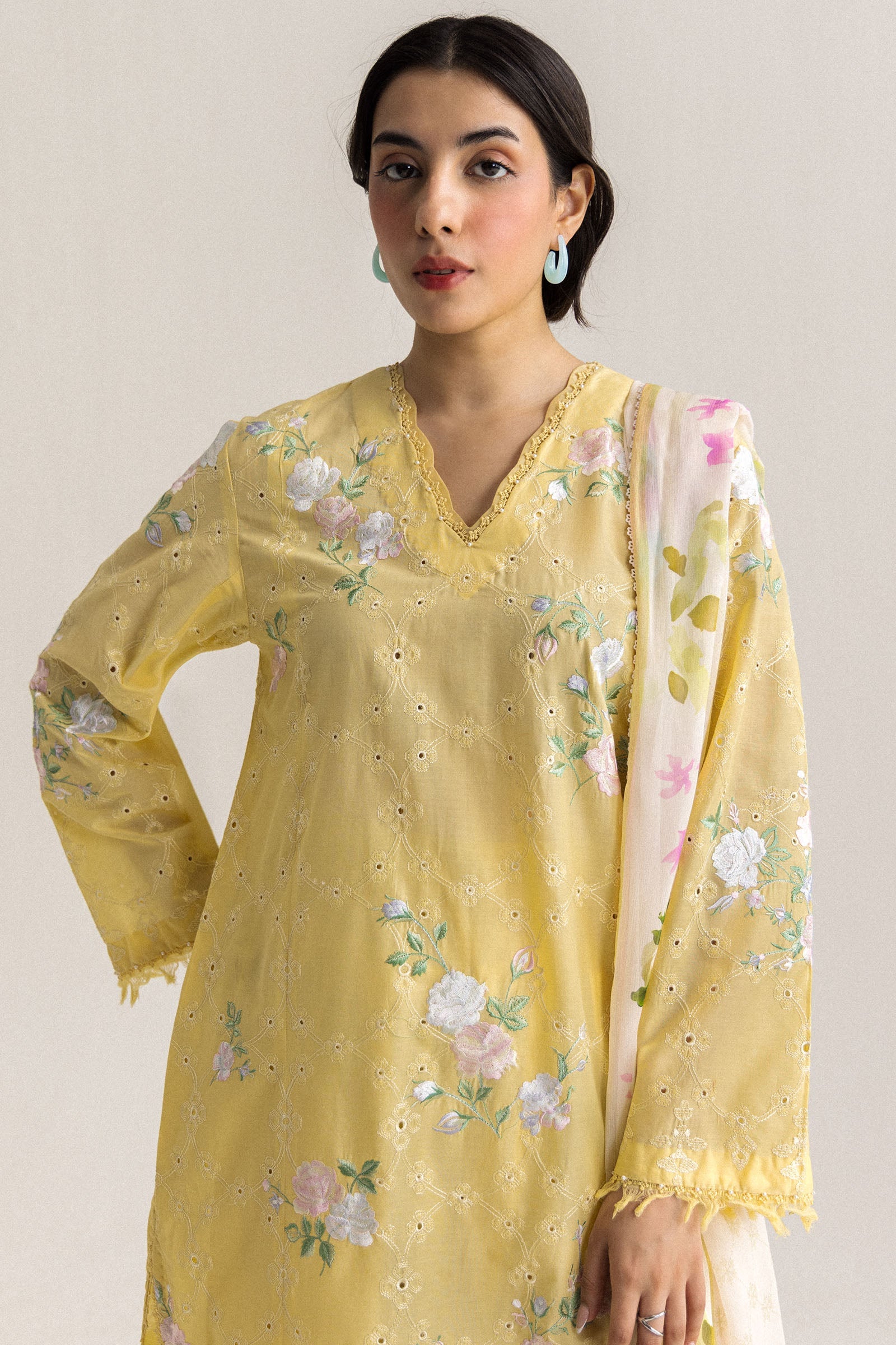Coco Lawn Edit II – Airi-1B
