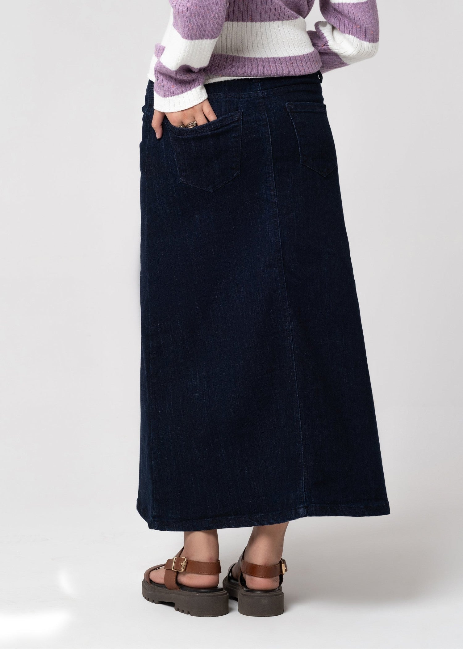 denim Skirt in Navy blue