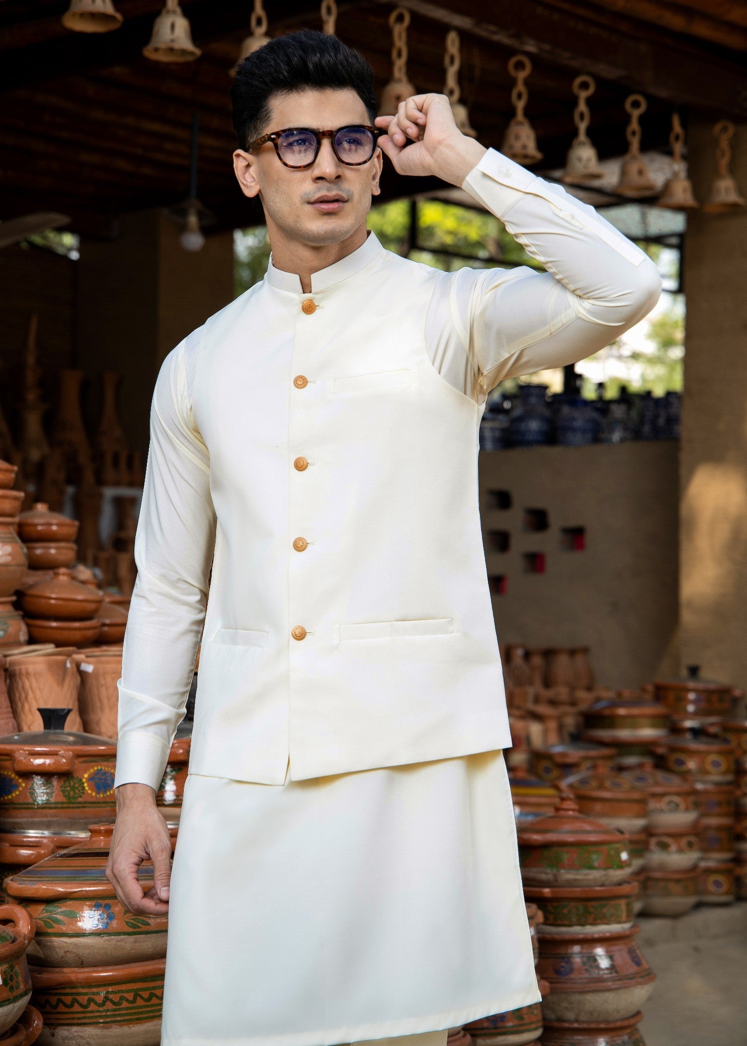 boski Waistcoat in Cream by Arif Ashraf