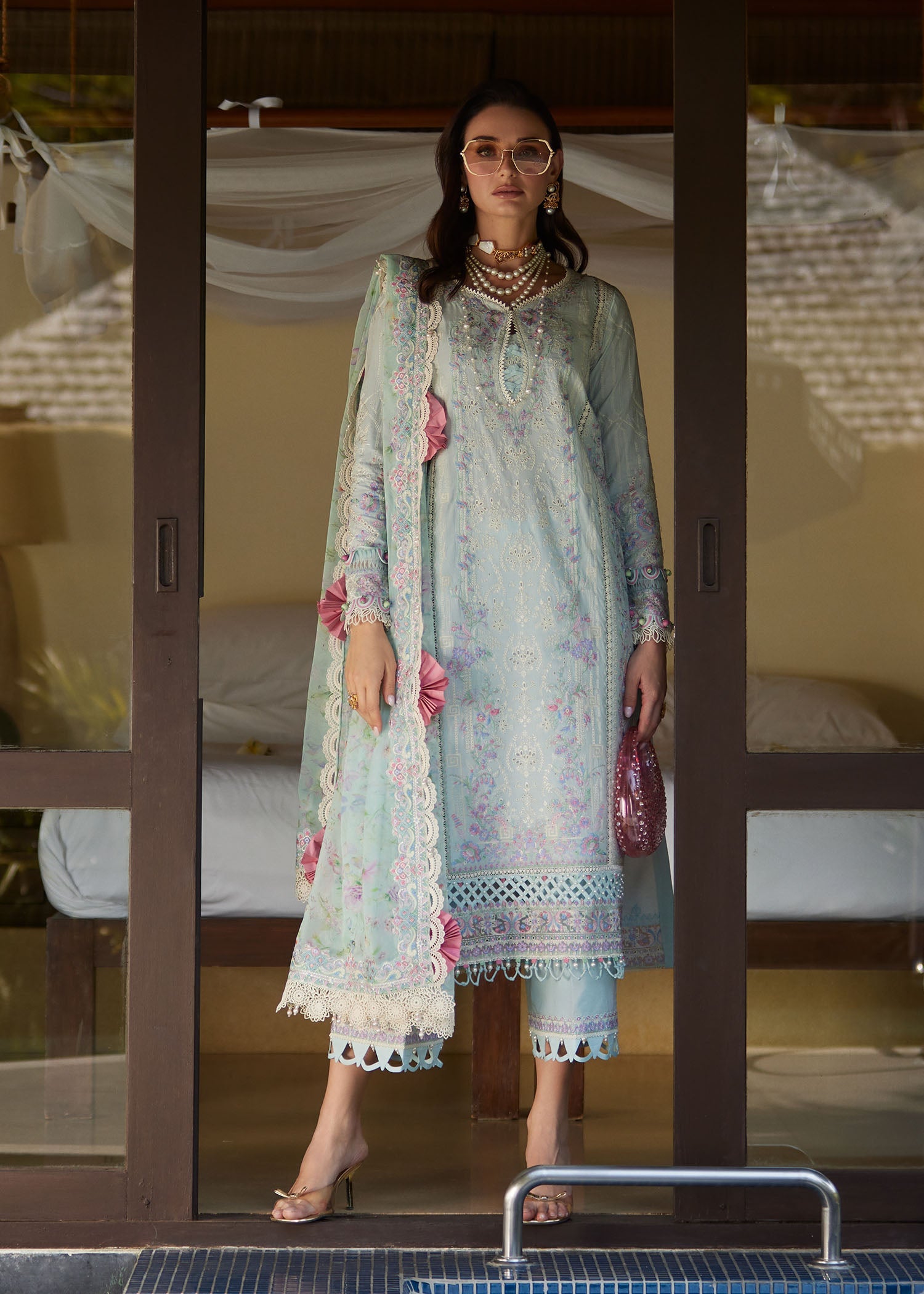 Ariya Luxury Lawn – Elora