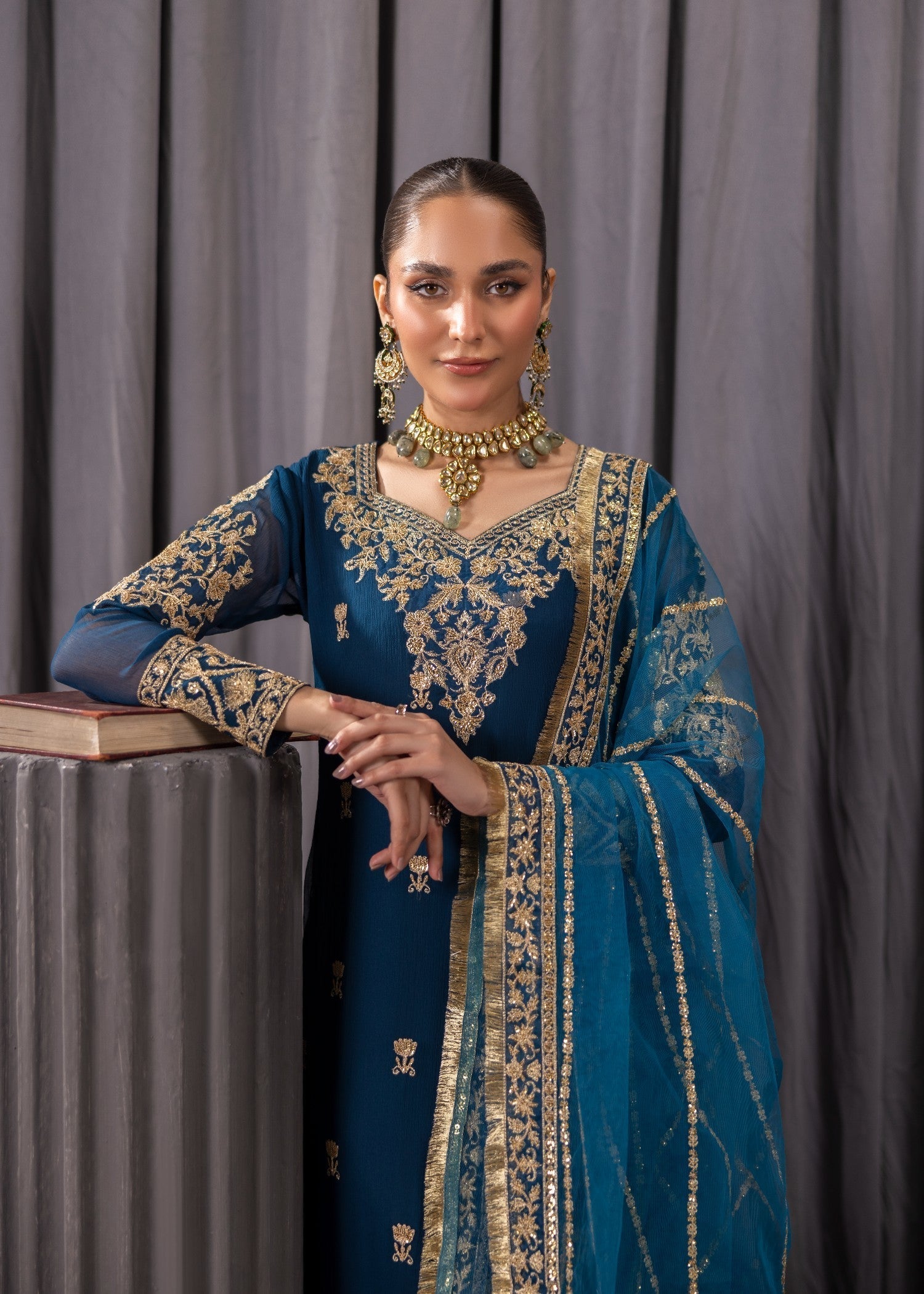 bemberg crinkle chiffon Kurta Set in Teal