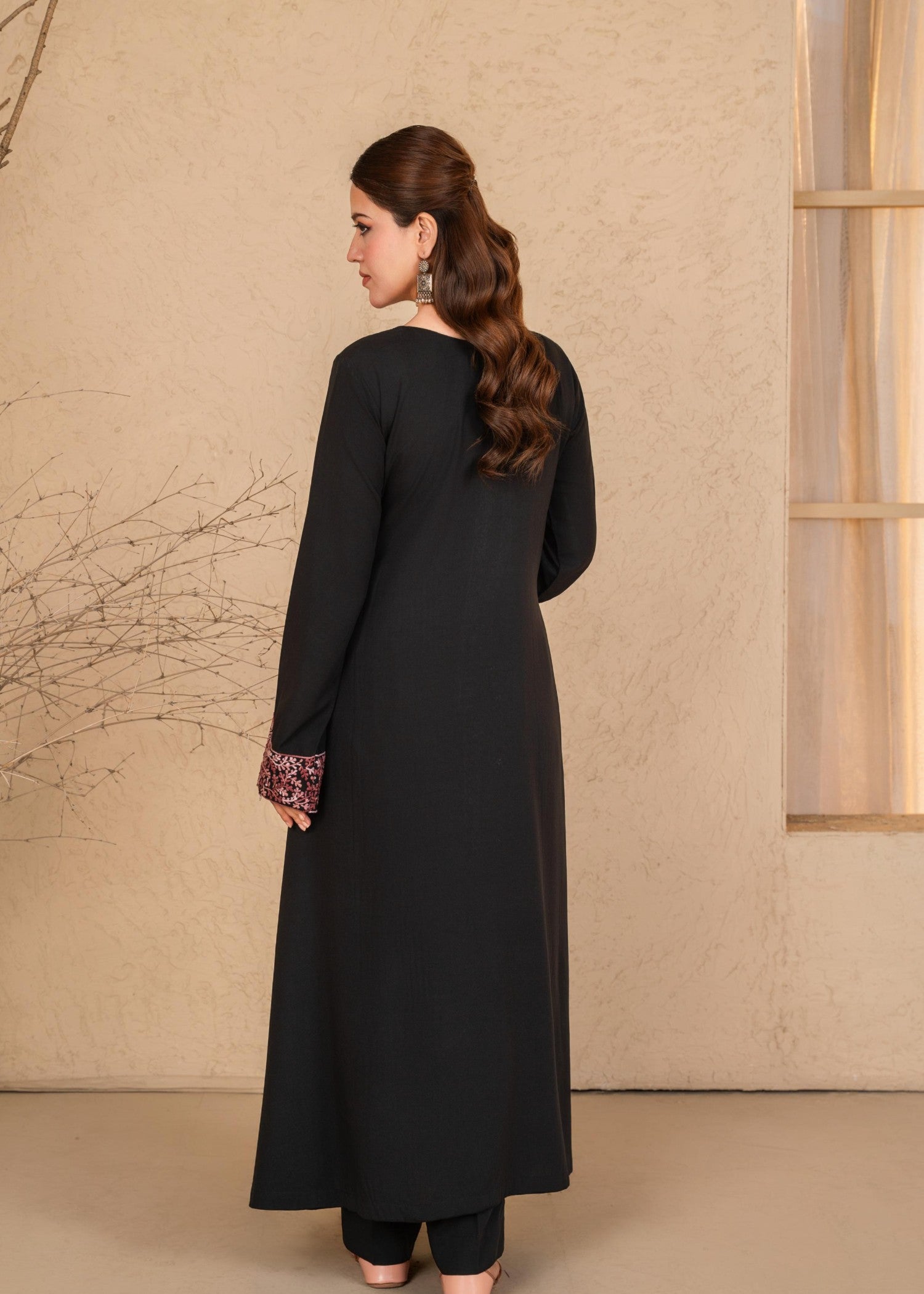 viscose Pishwas in Black