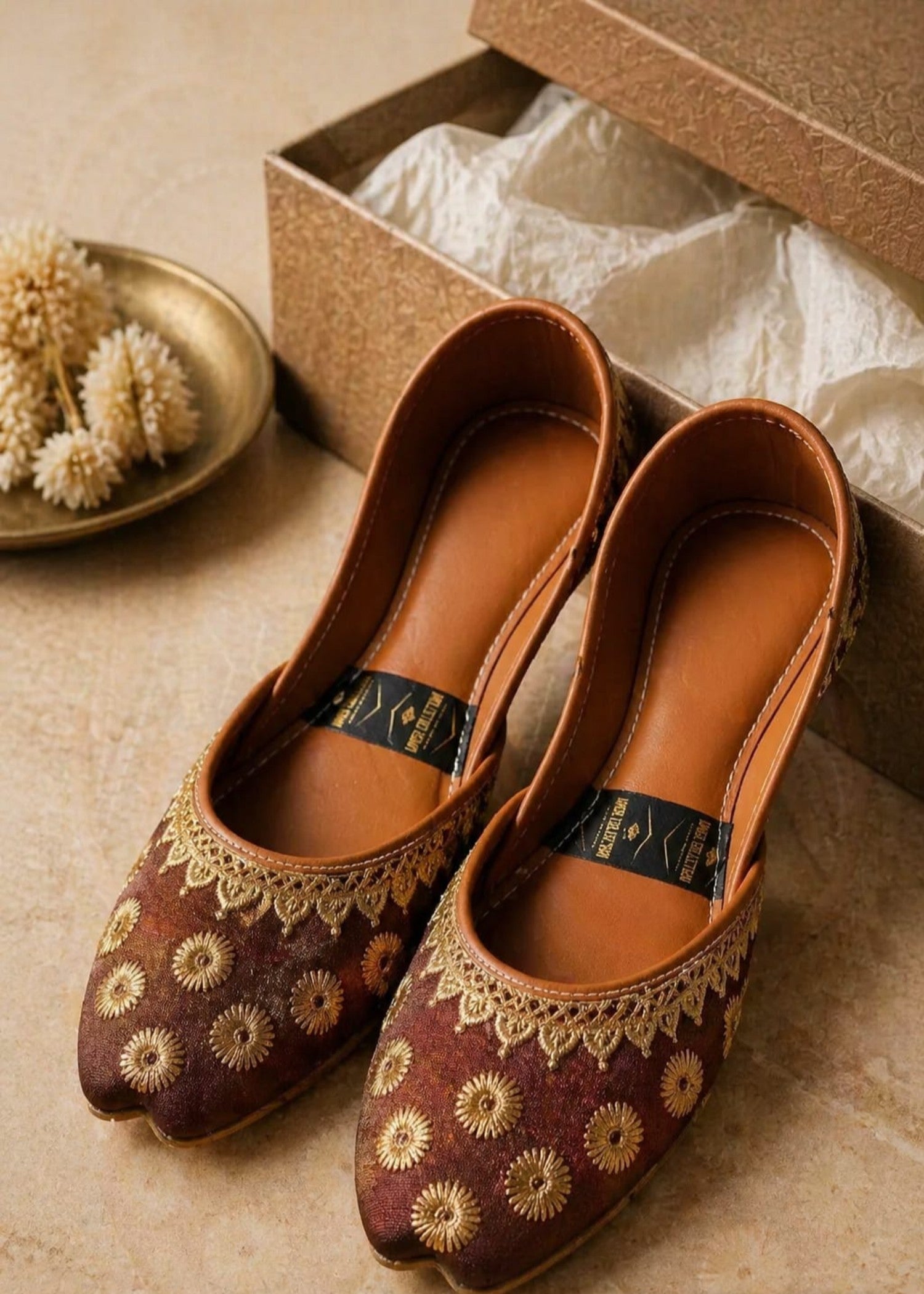 Khussa in Wine red by - High Quality Women Khussa IEA0927