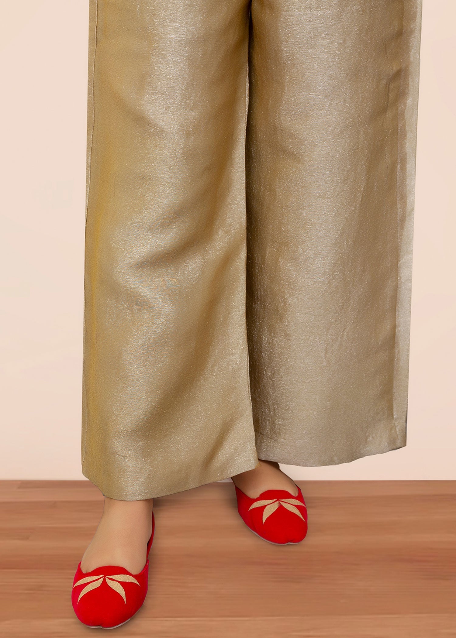 tissue Trousers in Gold
