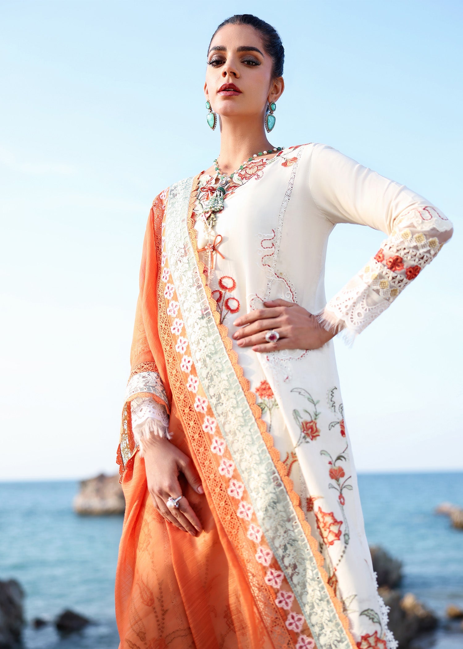 Breeze Festive Luxury Lawn – GIA-5-A