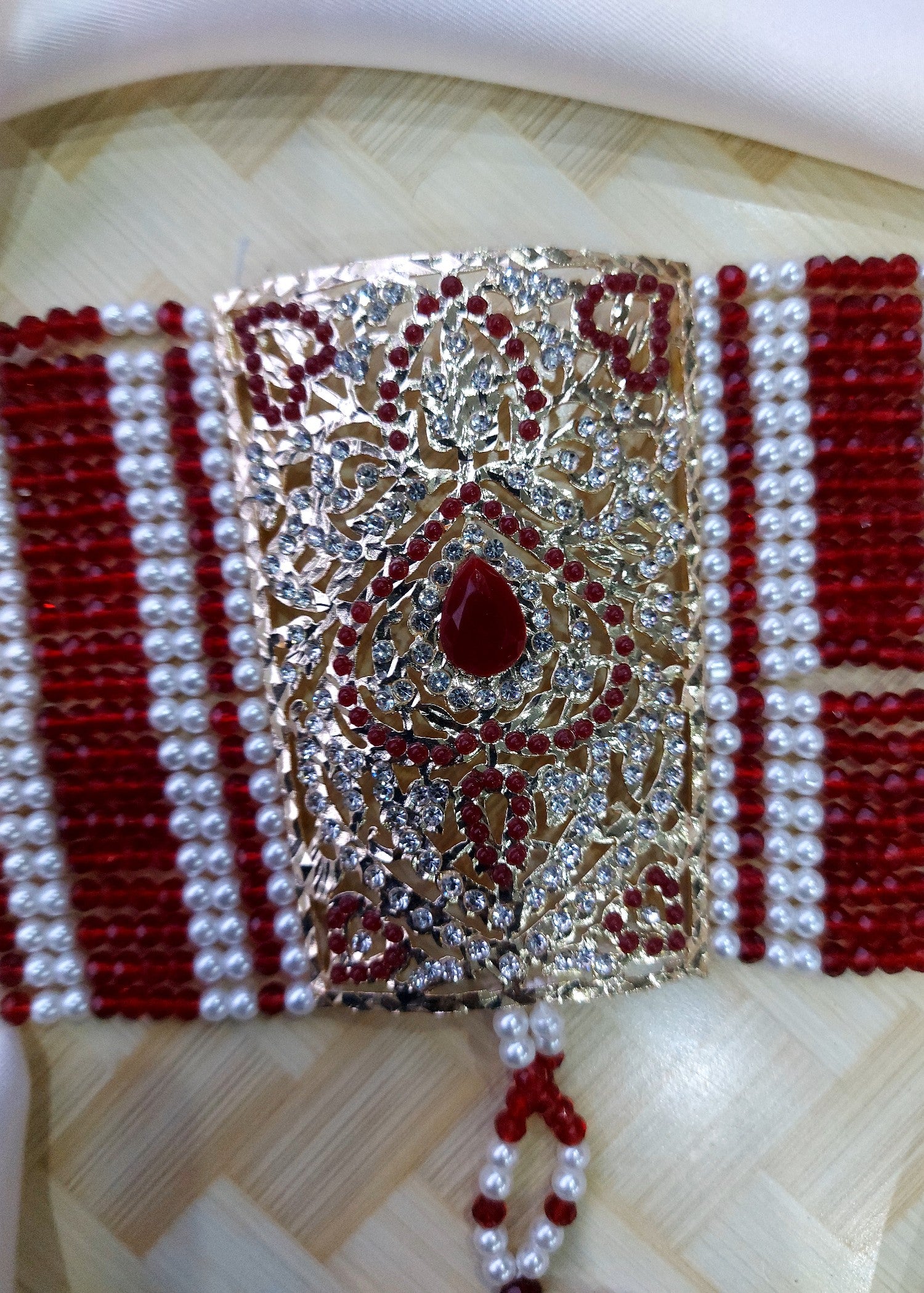 Bracelet in Maroon, pearl white Color by - Trendy Women Bracelet YTW8890