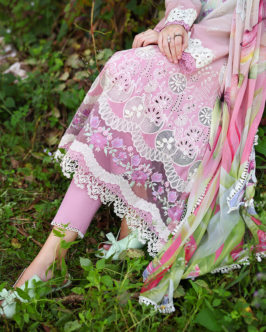 Solace Ombre Chikankari Lawn – Petal Pull