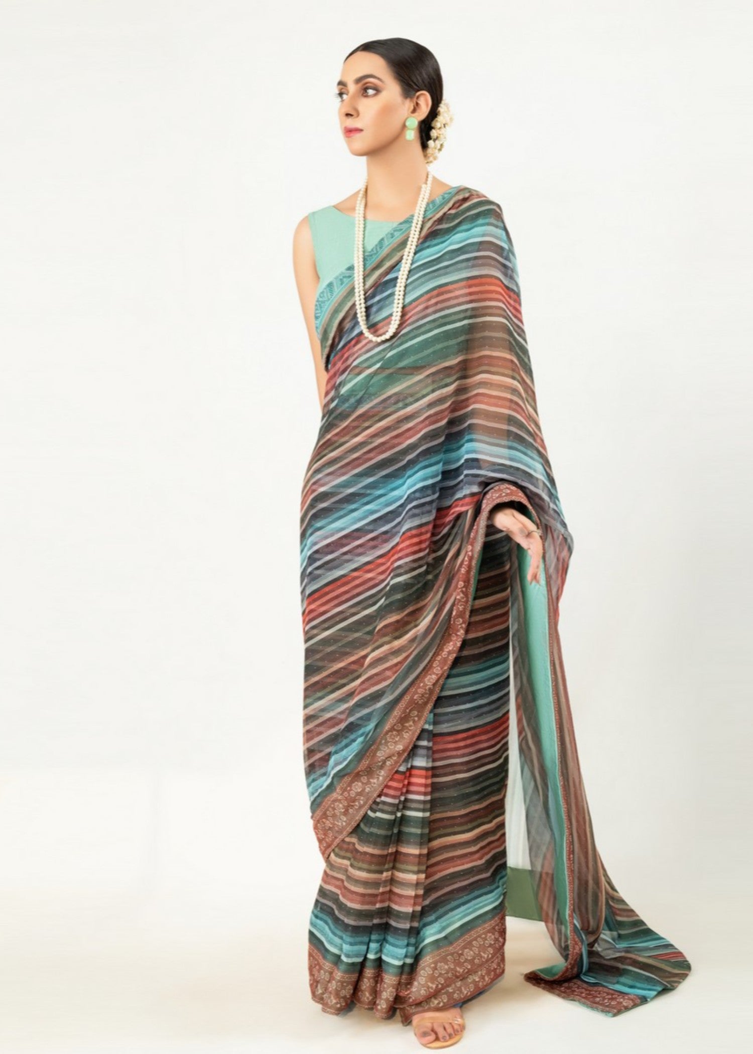 raw silk Saree in Multi