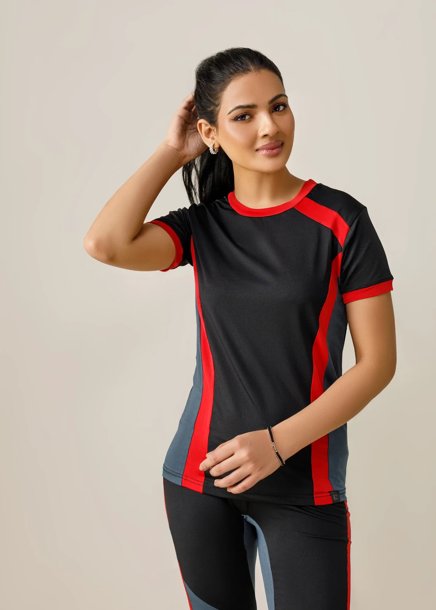 viscose jersey Tracksuit in Black, grey, red
