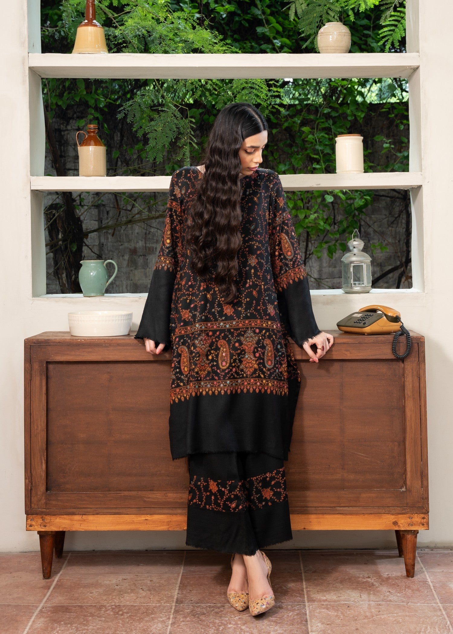 pashmina wool Kurta Set in Black