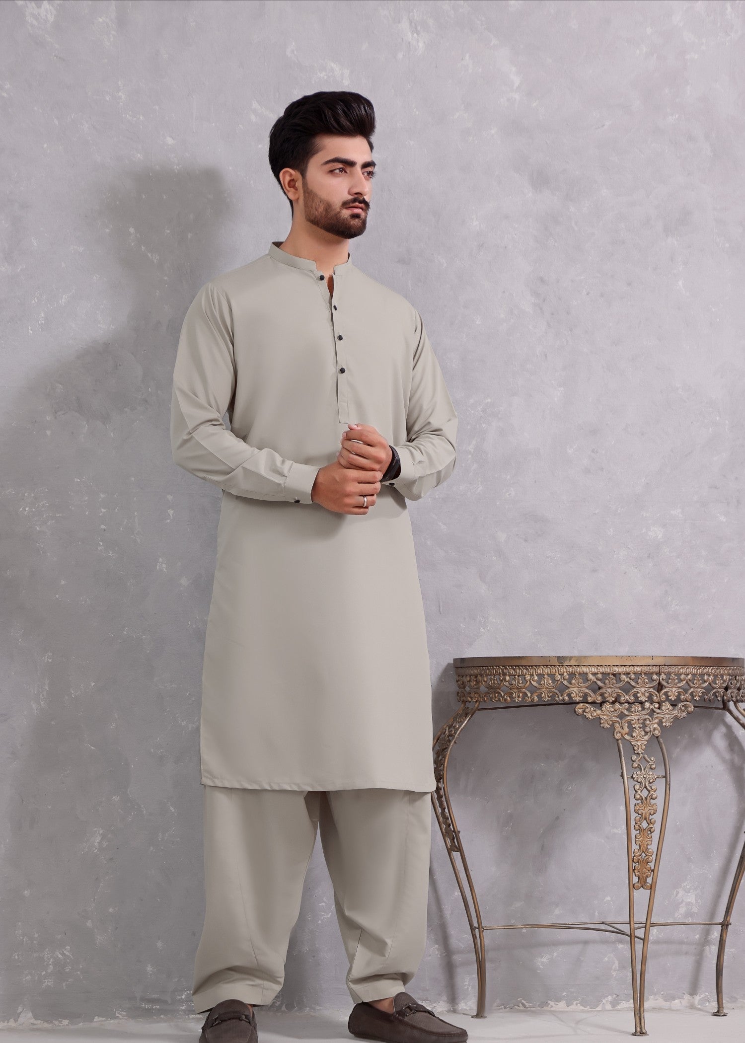 wash & wear Shalwar Kameez in Pistachio green