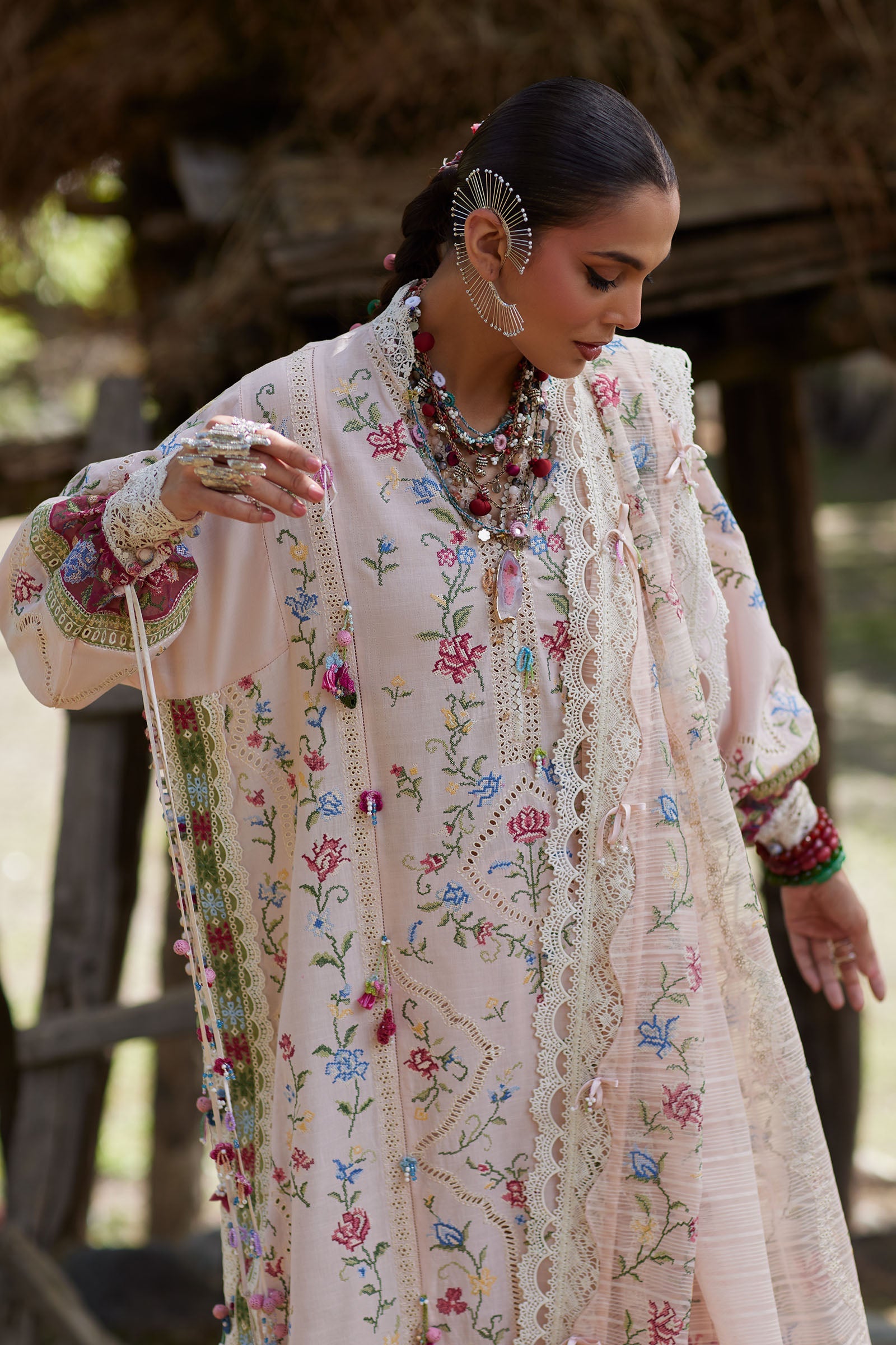 Kashmee Luxury Eid Lawn – SOZRAAG (EL26-03 A)