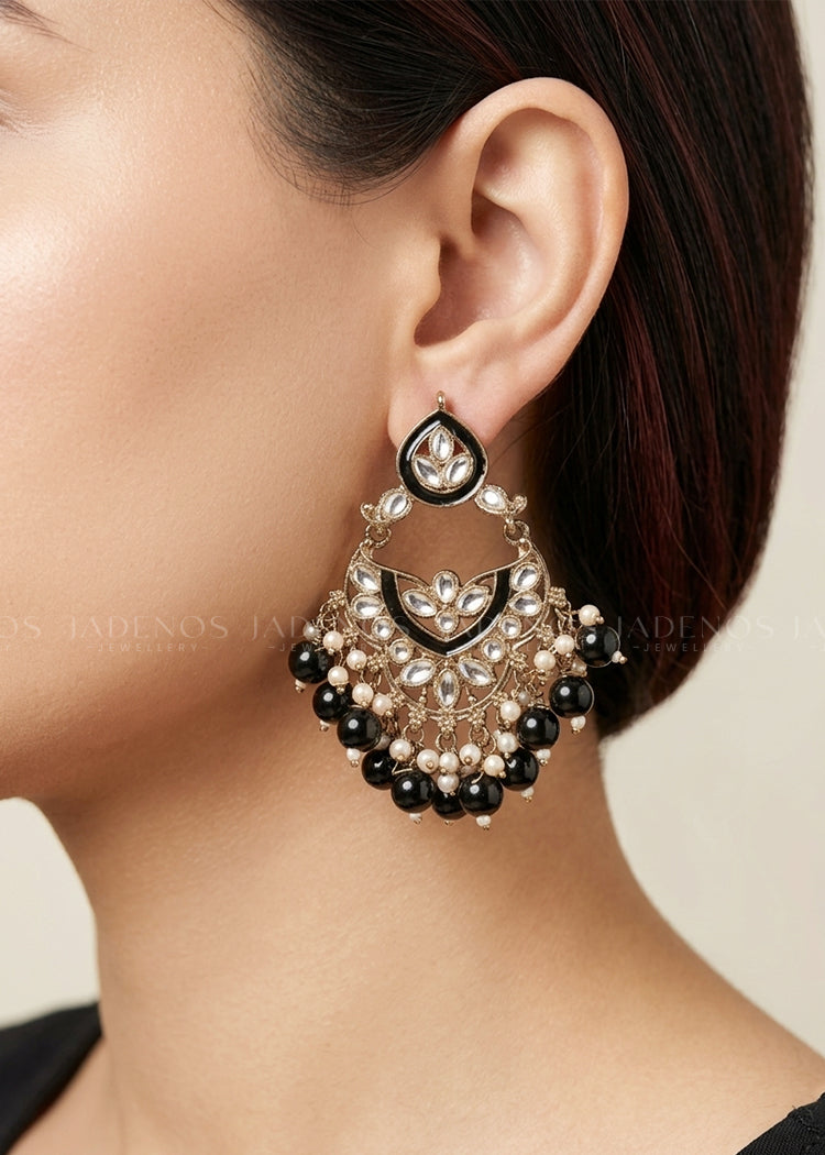 Jewelry Set in Black Color by - Trendy Women Jewelry Set ZDO2632