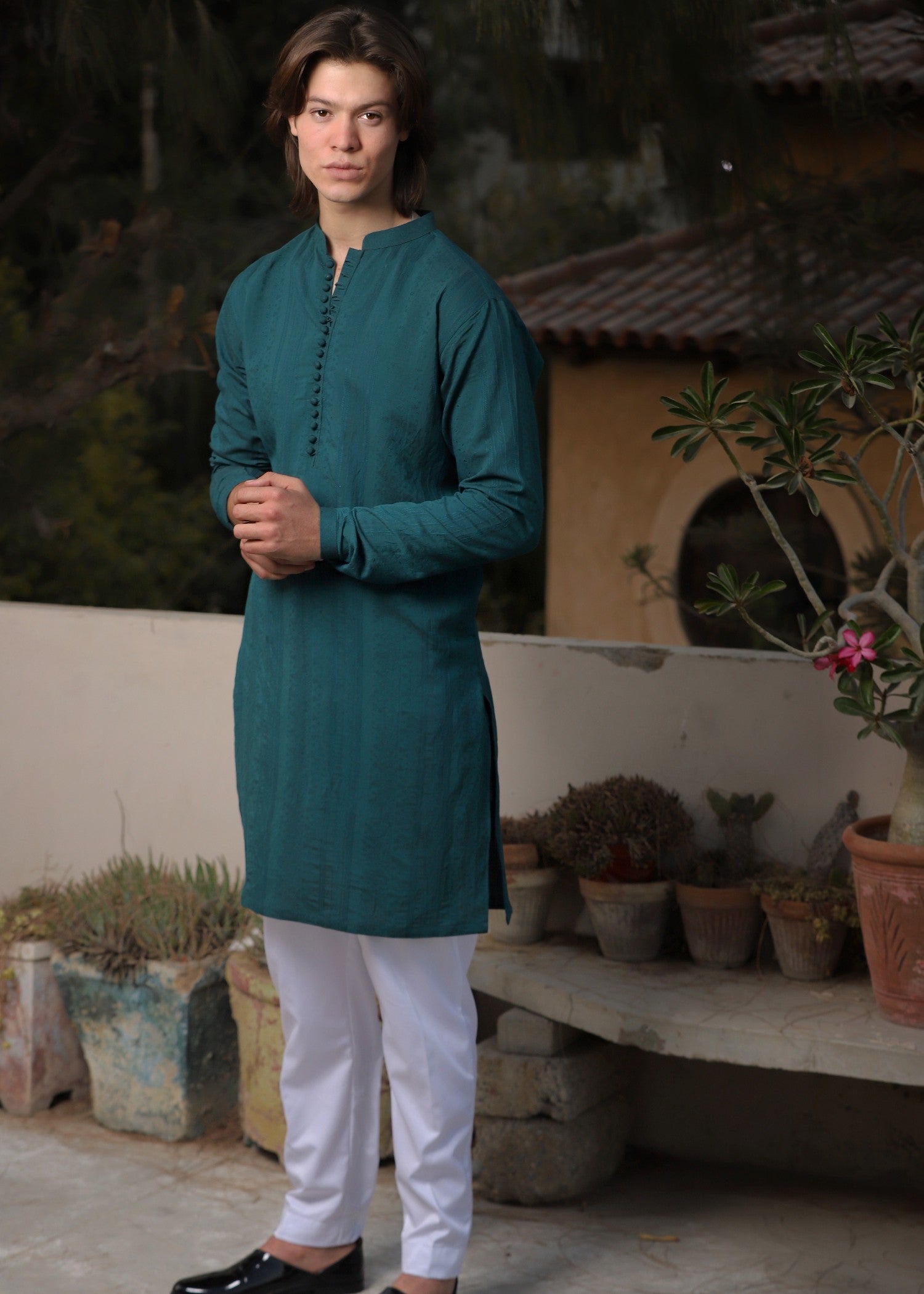 brochea jacquard Kurta in Emerald green