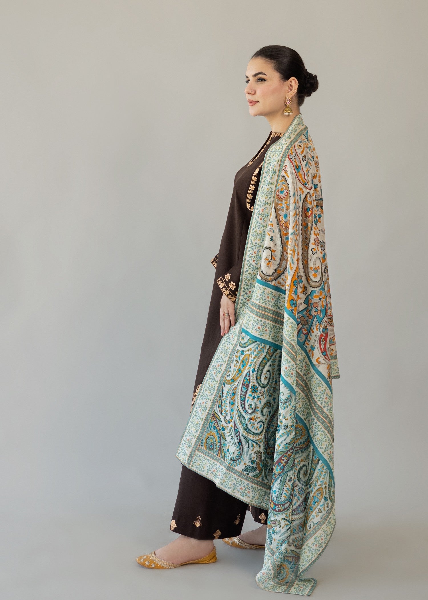 slub khaddar Kurta Set in Dark brown