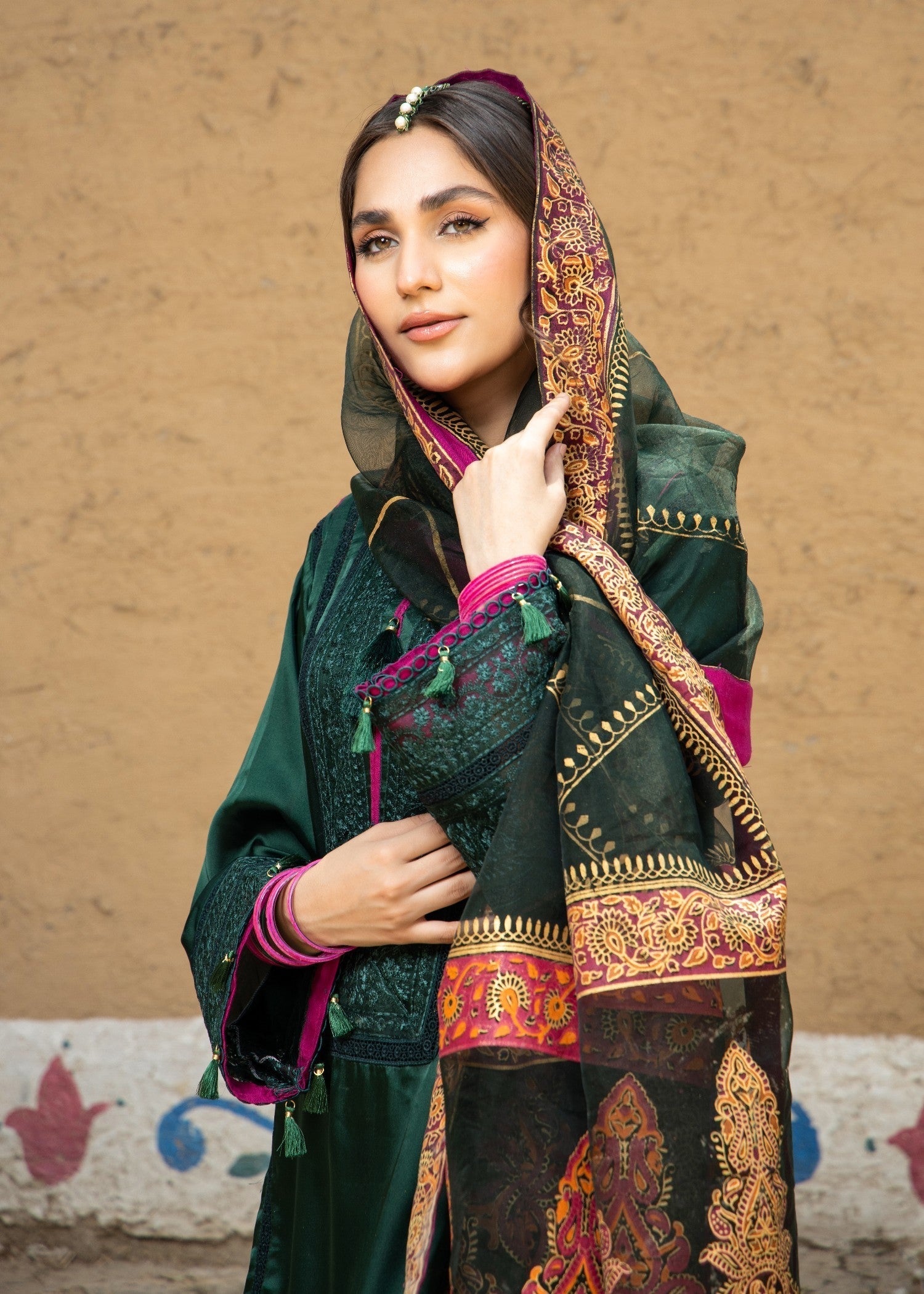 pk raw silk Kurta Set in Bottle green