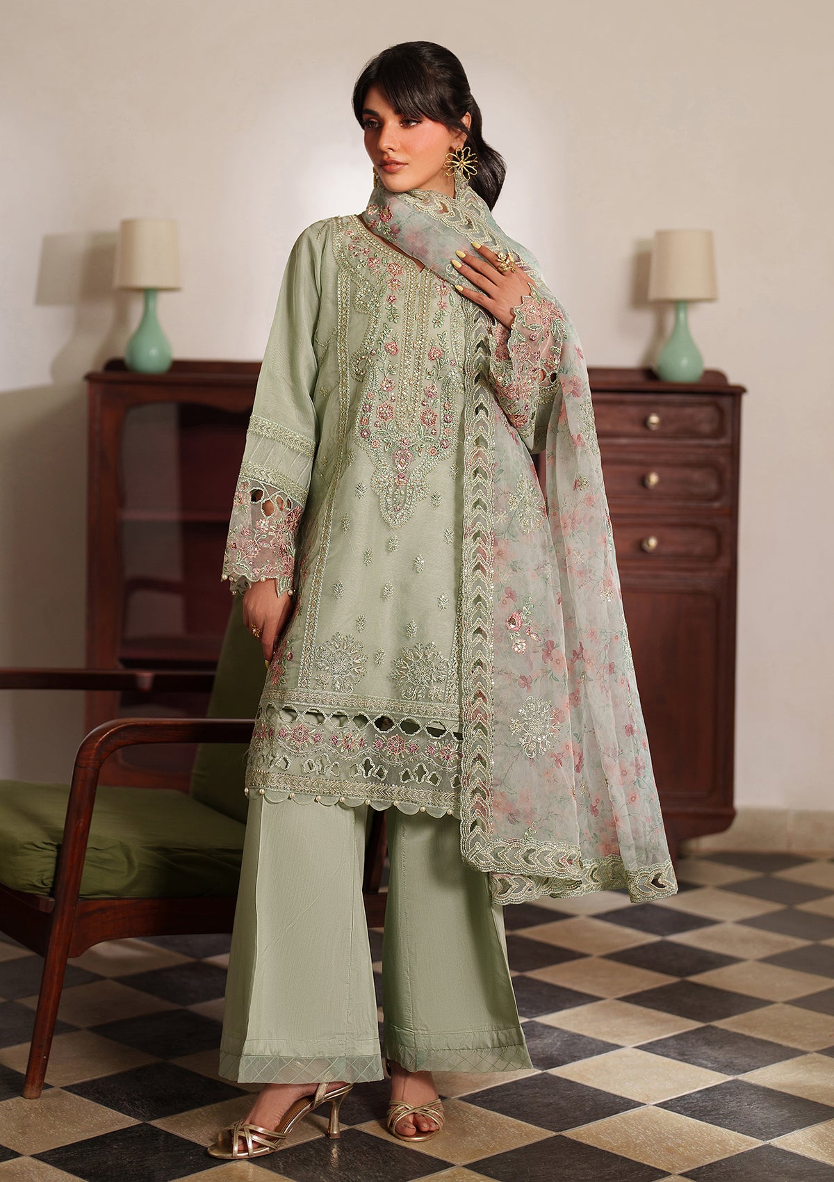 organza Kurta Set in Pistachio green