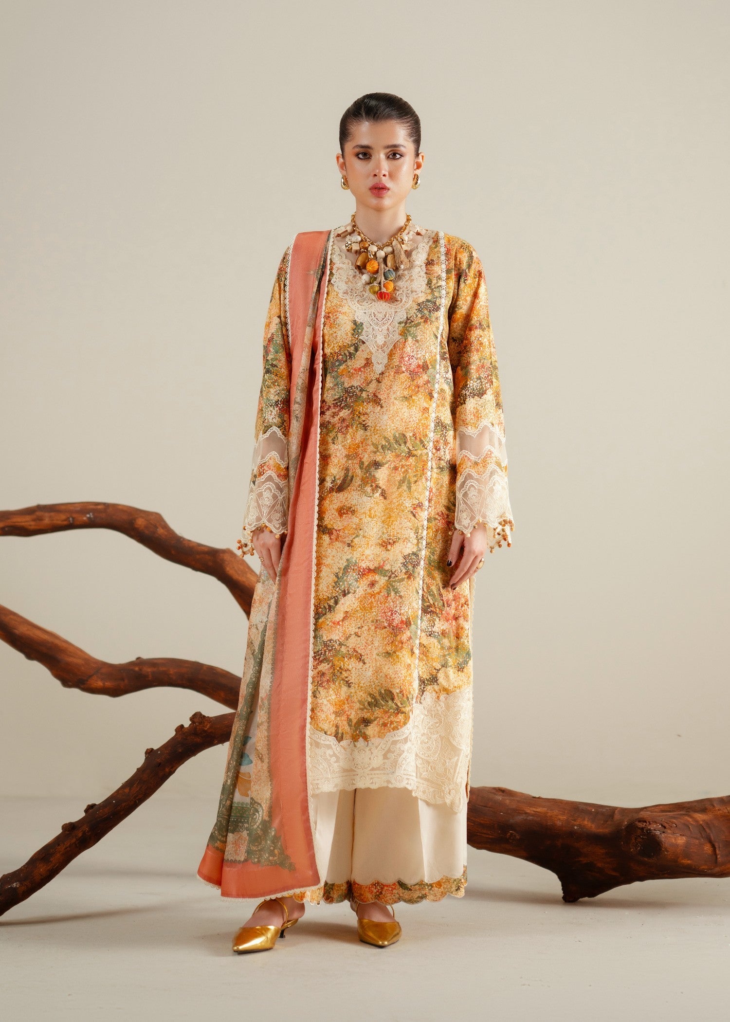 viscose Unstitched in Off-white, yellow