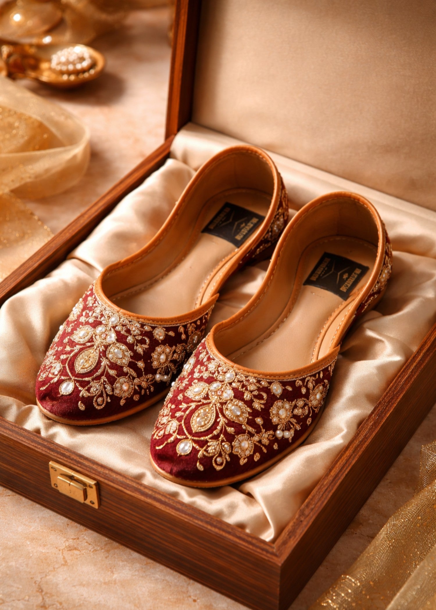 Khussa in Maroon by - High Quality Women Khussa VFP1214