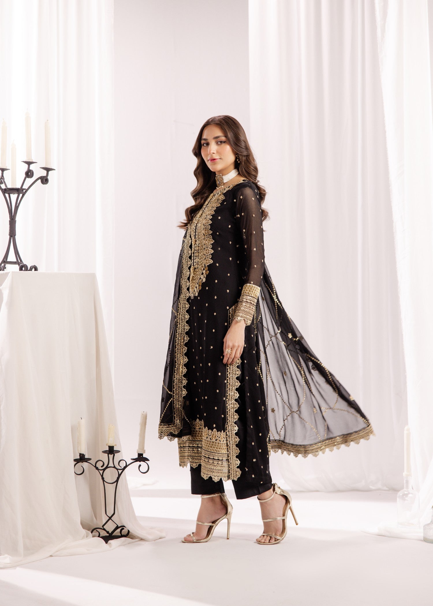 bemberg crinkle chiffon Kurta Set in Black