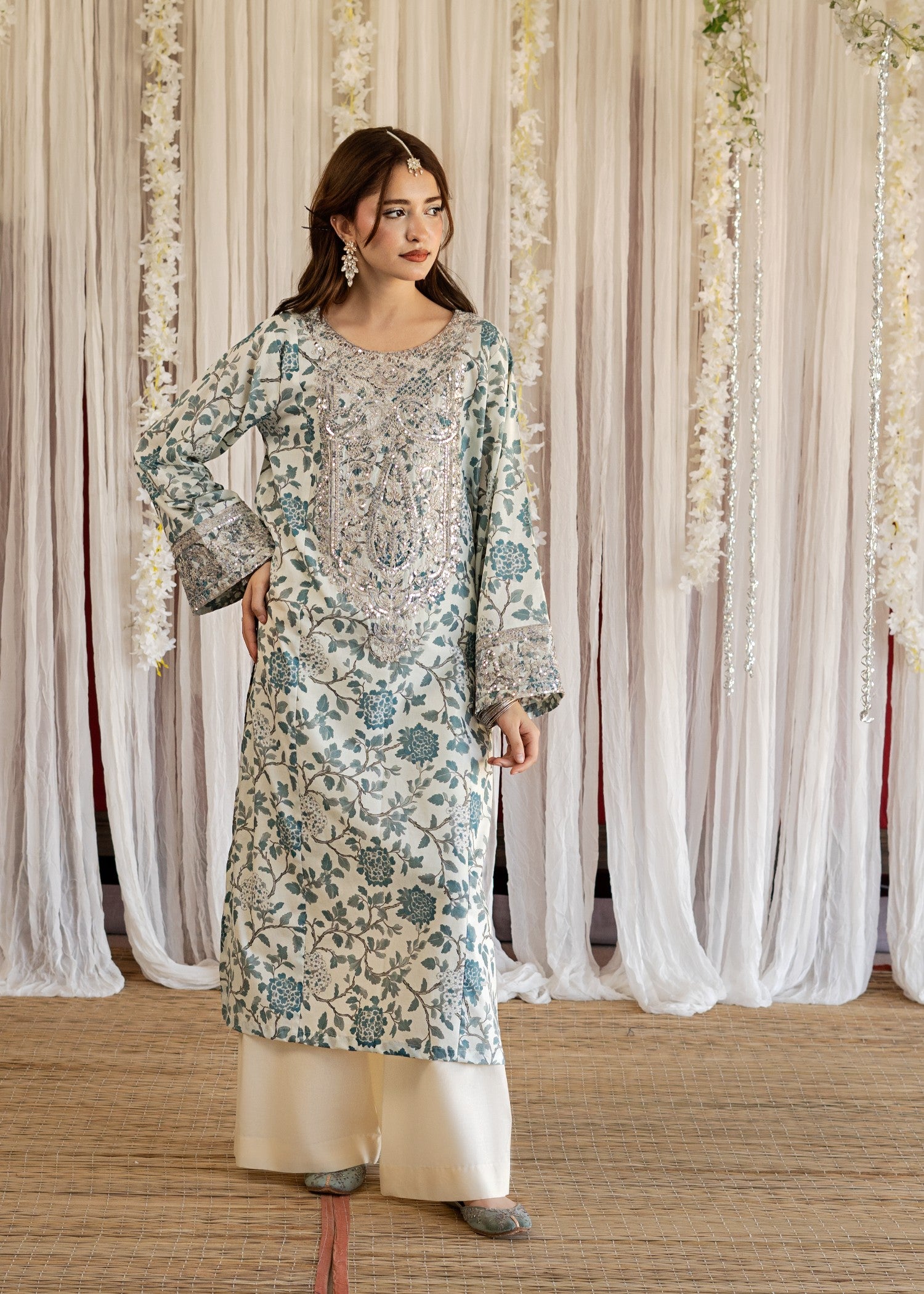 lawn Kurta Set in Off-white, steel blue