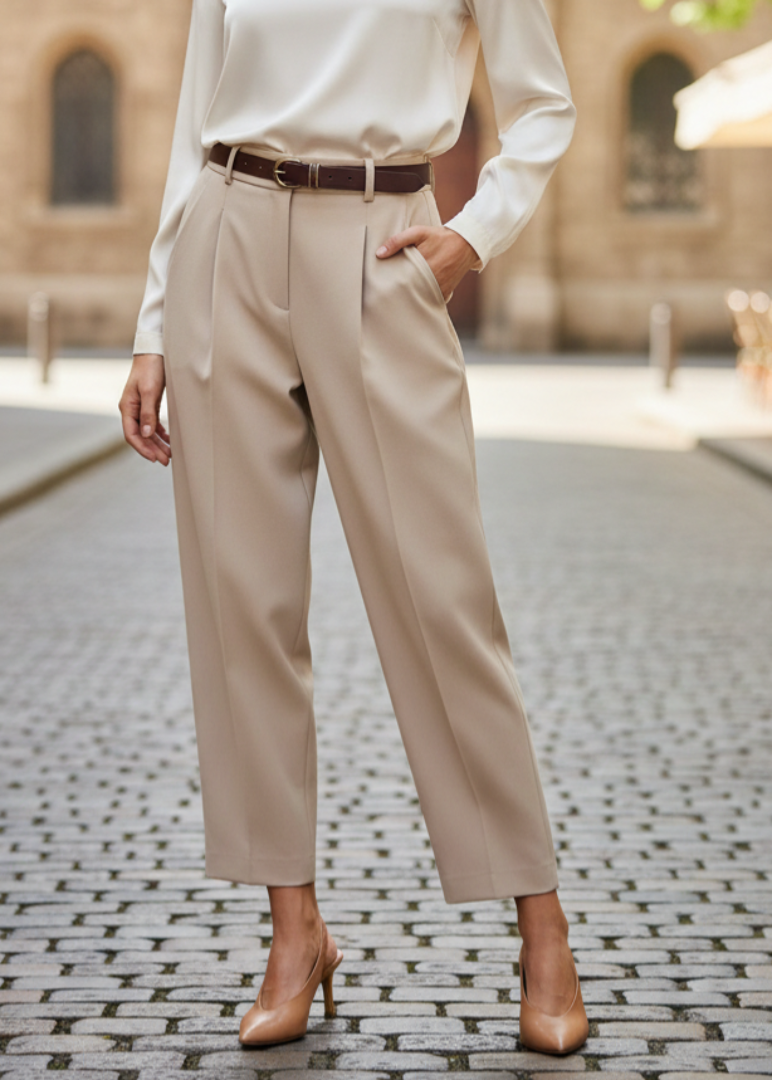 suiting Pants in Beige