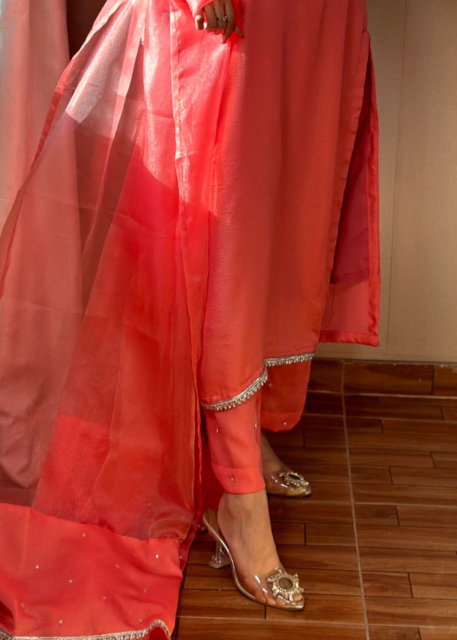 pk crinkle chiffon Kurta Set in Pink