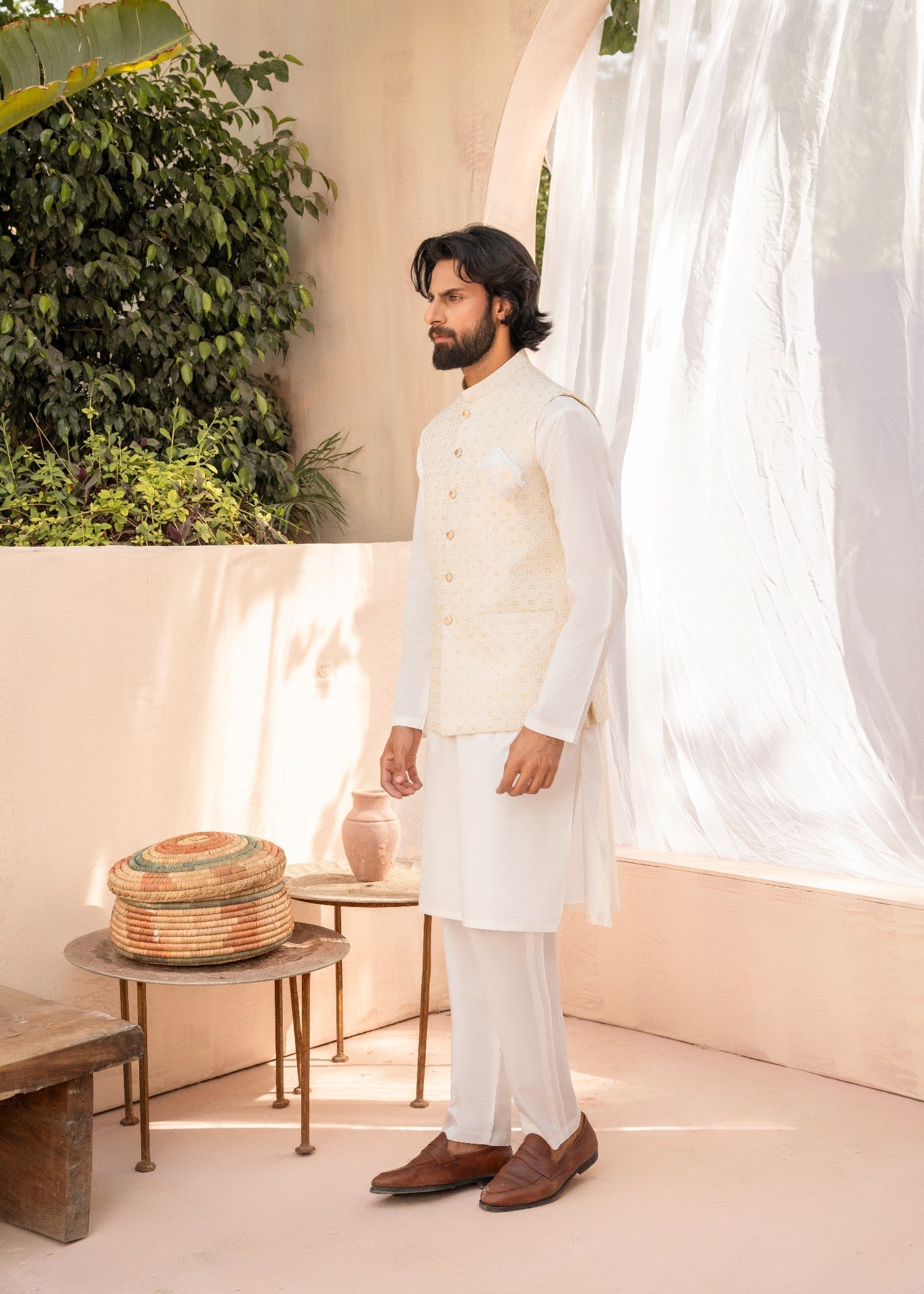 raw silk Waistcoat in Cream