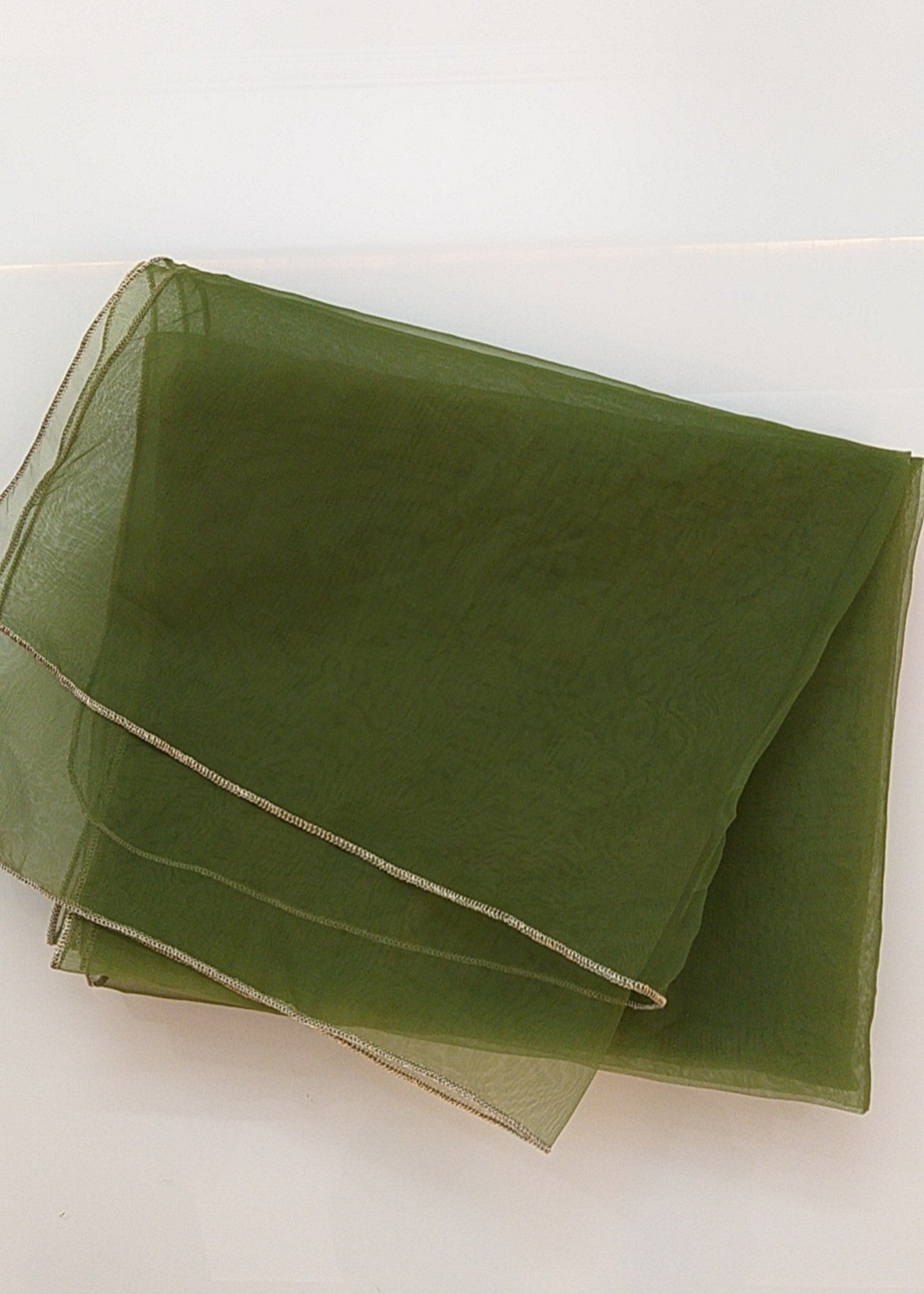 blended grip silk Unstitched in Hunter green, olive green
