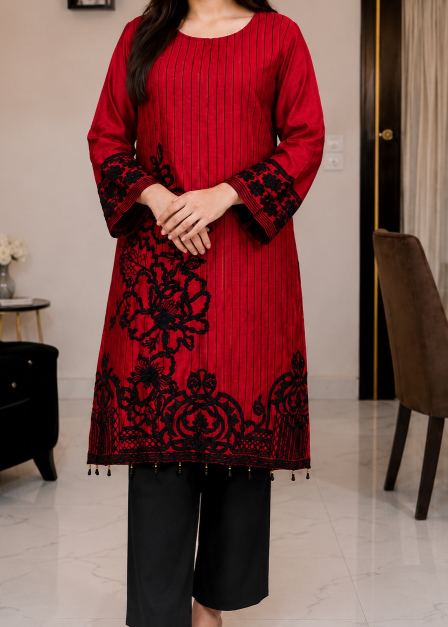 satin silk Kurta Set in Black, crimson